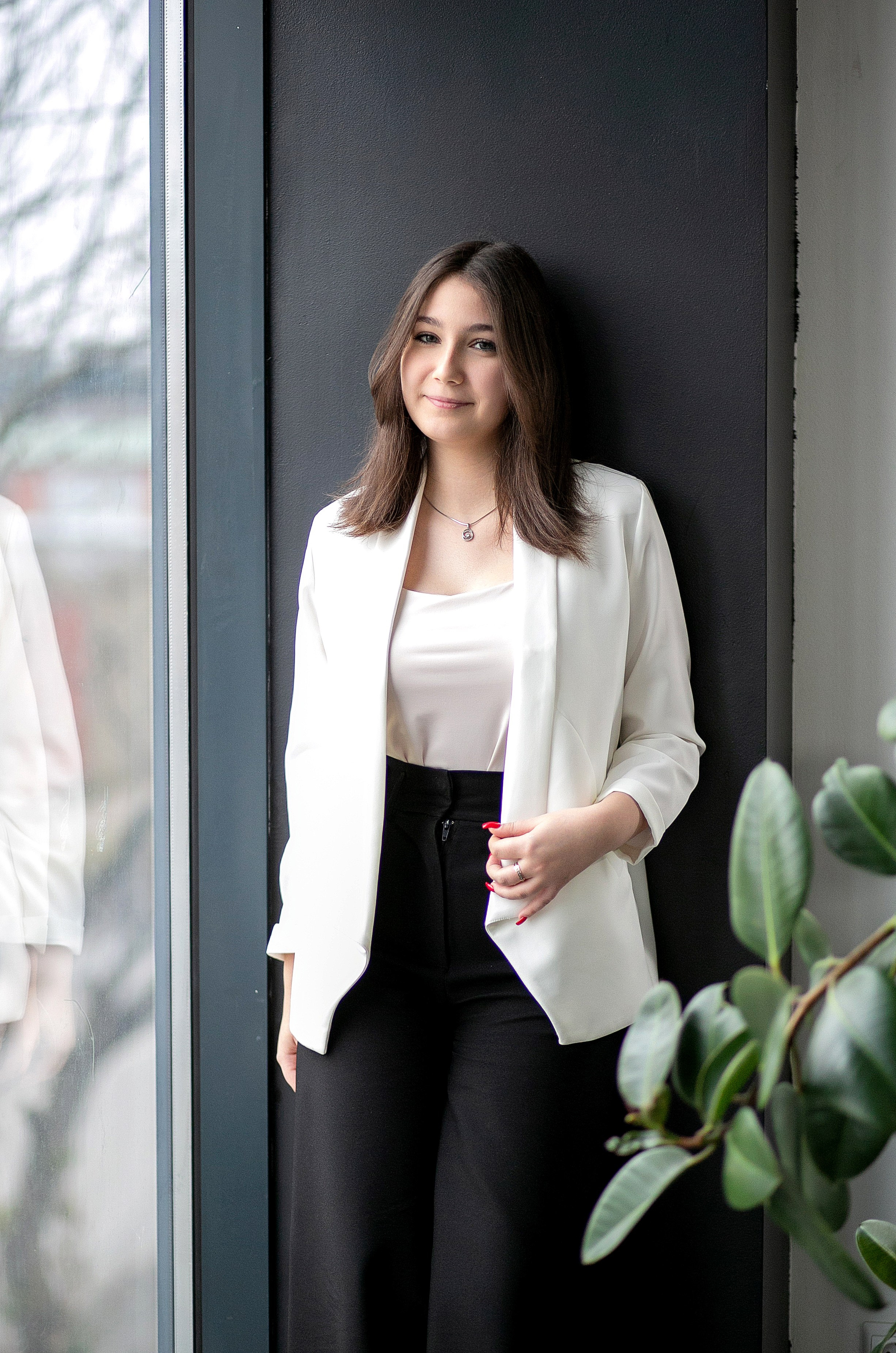 Фотостудия LOFT- зал ОКНА. Выпускные альбомы Воронеж от Веры Соколовой