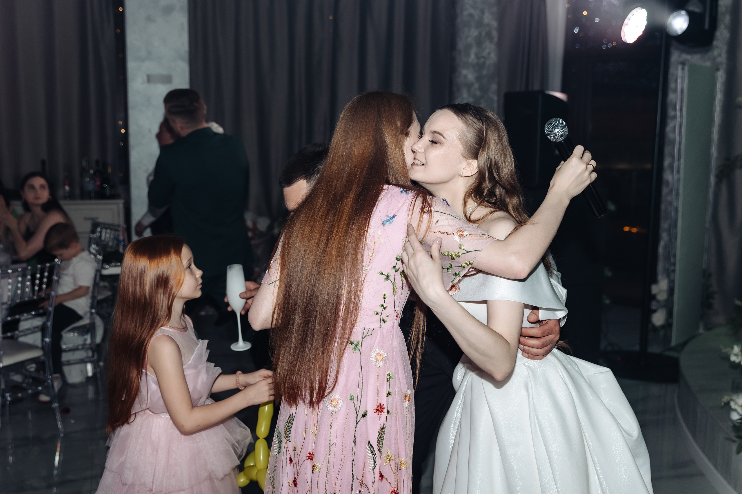 V & P. Фотограф Дзюба Марина. Свадебный фотограф