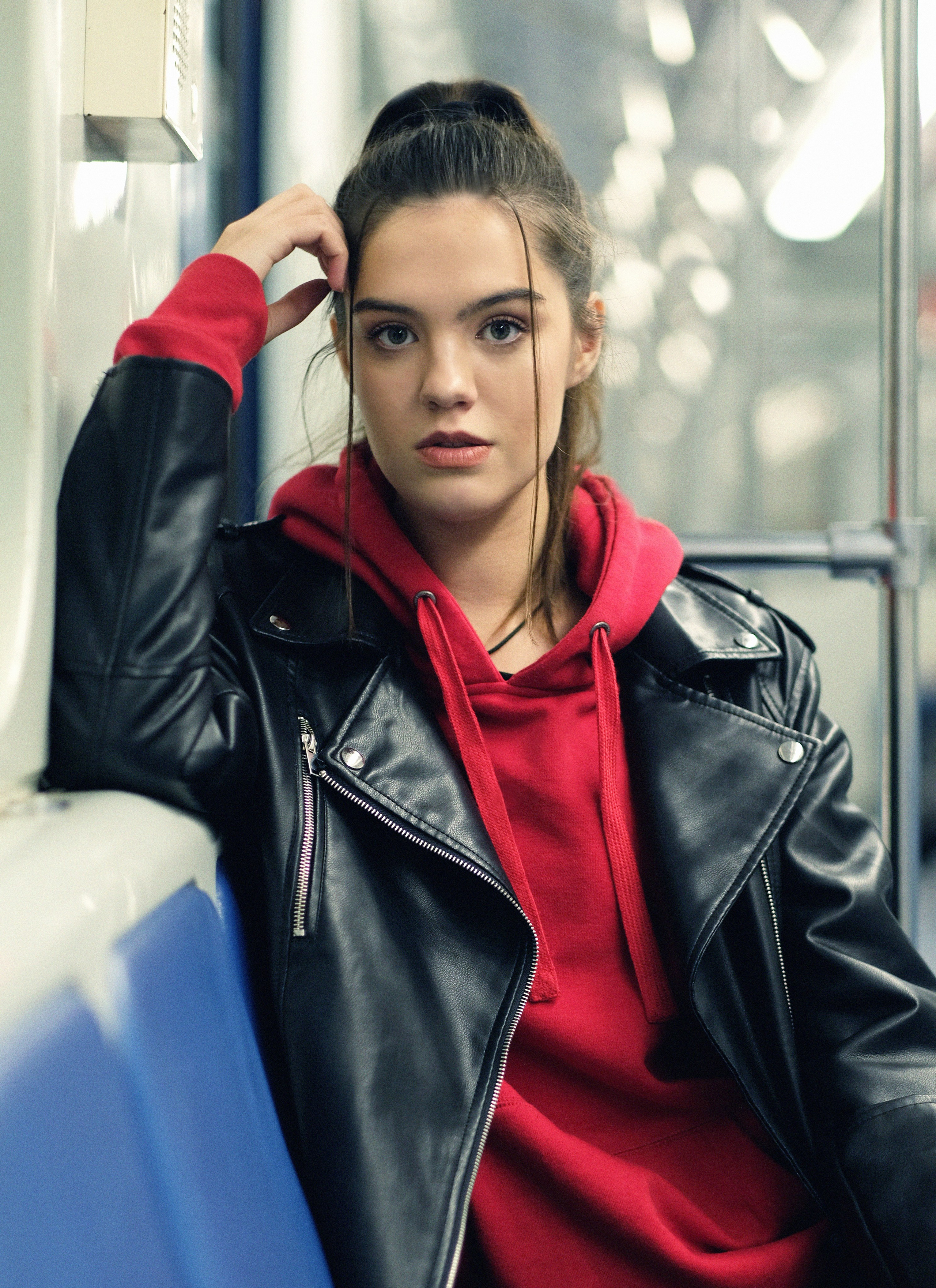 Прогулочная фотосессия Питер. Портретный, репортажный фотограф Санкт-Петербург Елизавета Комарова