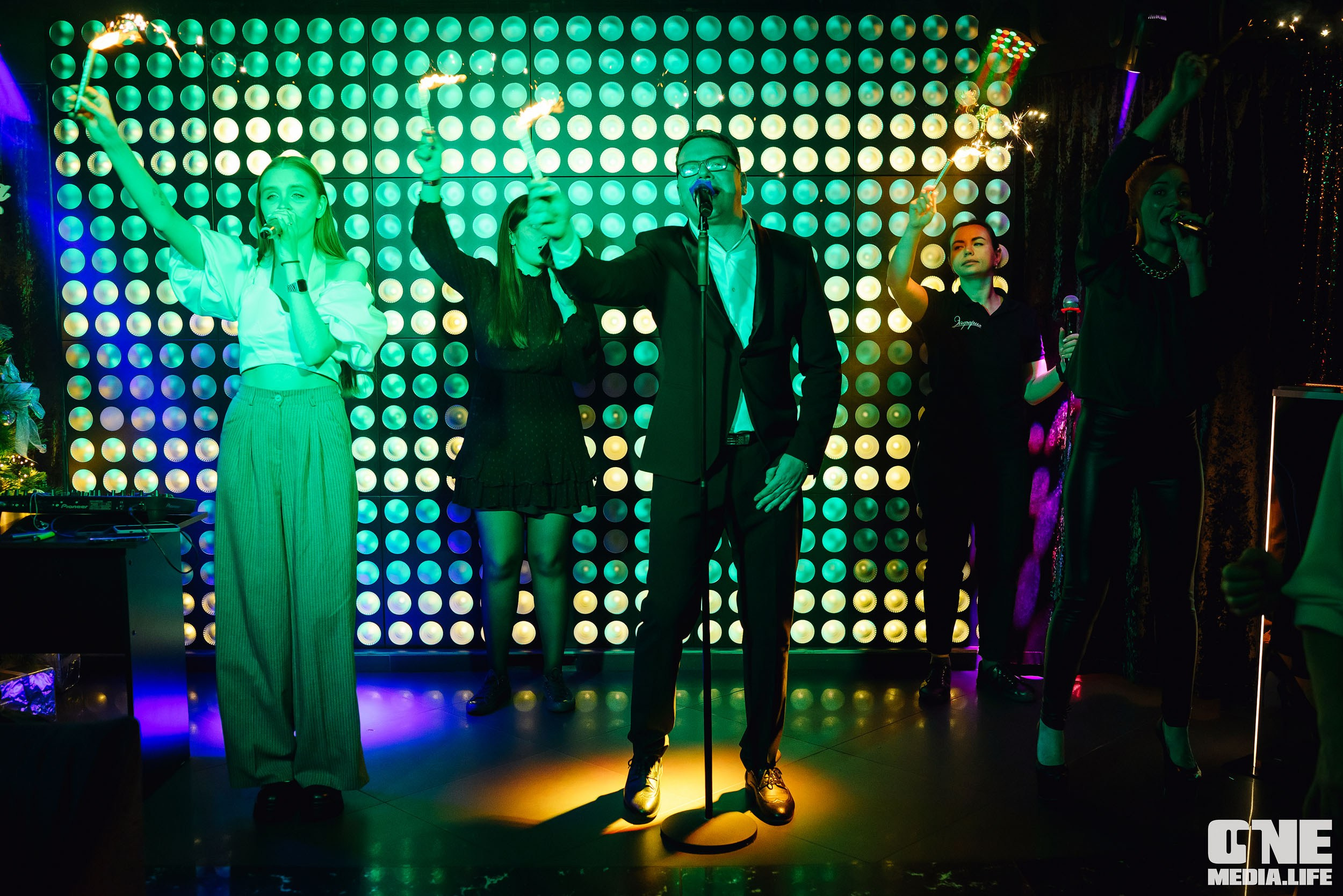 Репортаж из караоке-клуба Эйфория. One Media Life: фоторепортажи, фотоотчеты с мероприятий и заведений