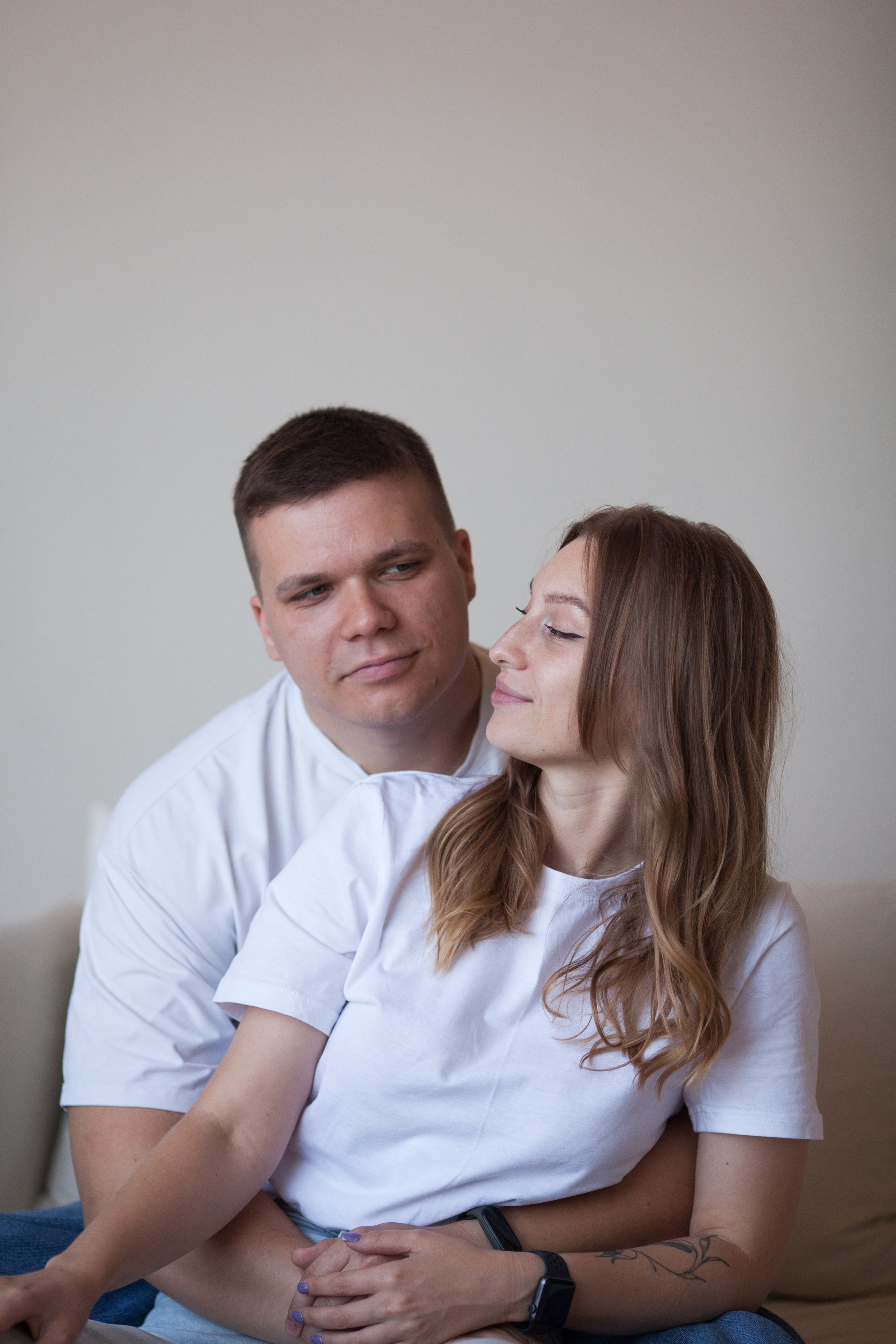 Женя и Кристина минимализм. Семейный и детский фотограф в Краснодаре Брусилова Марина