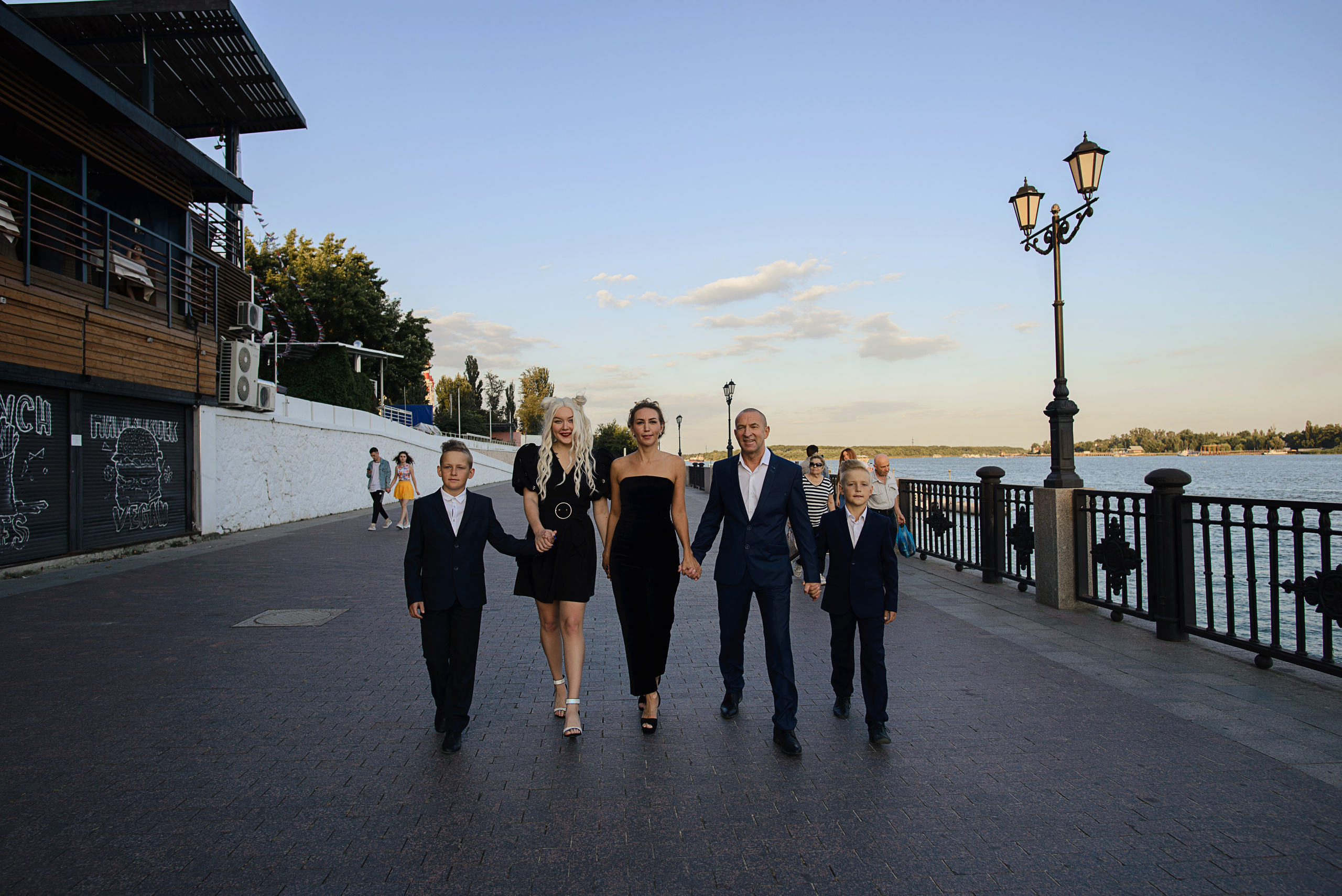 Семейная фотосессия. Набережная Дона. Семейный фотограф в Новочеркасске Виктория Громова