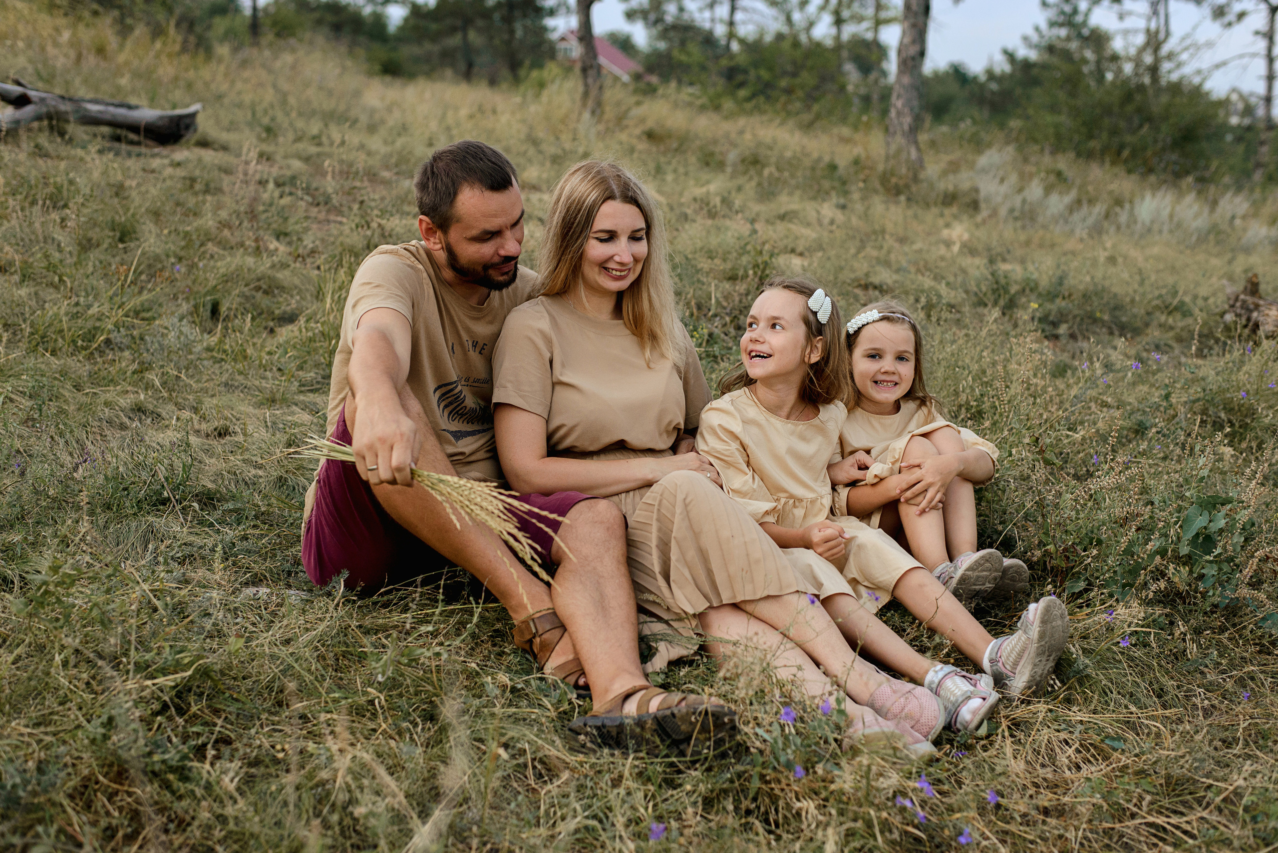 Семейная фотосессия. Сосновый бор. Семейный фотограф в Новочеркасске Виктория Громова