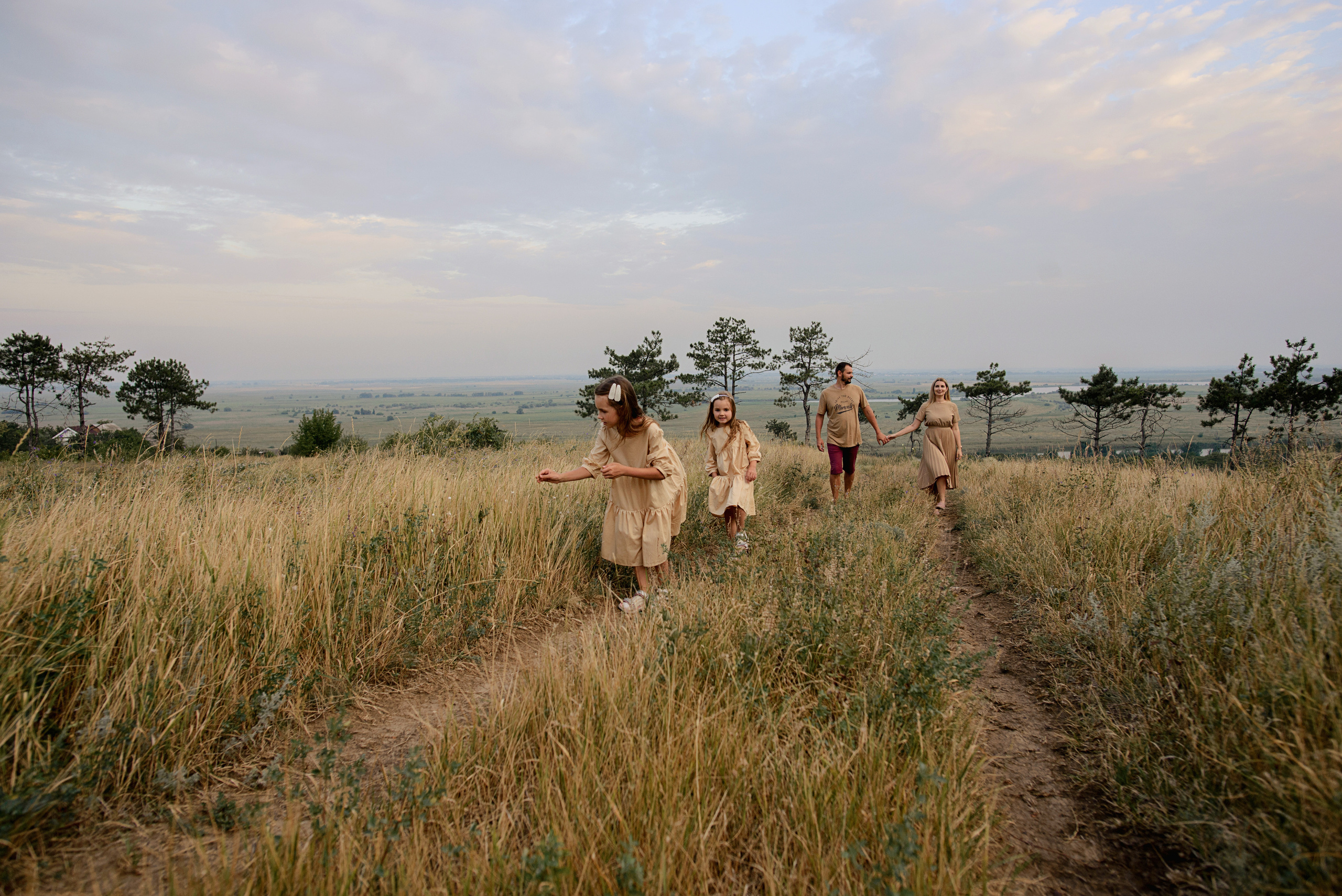 Семейная фотосессия. Сосновый бор. Семейный фотограф в Новочеркасске Виктория Громова