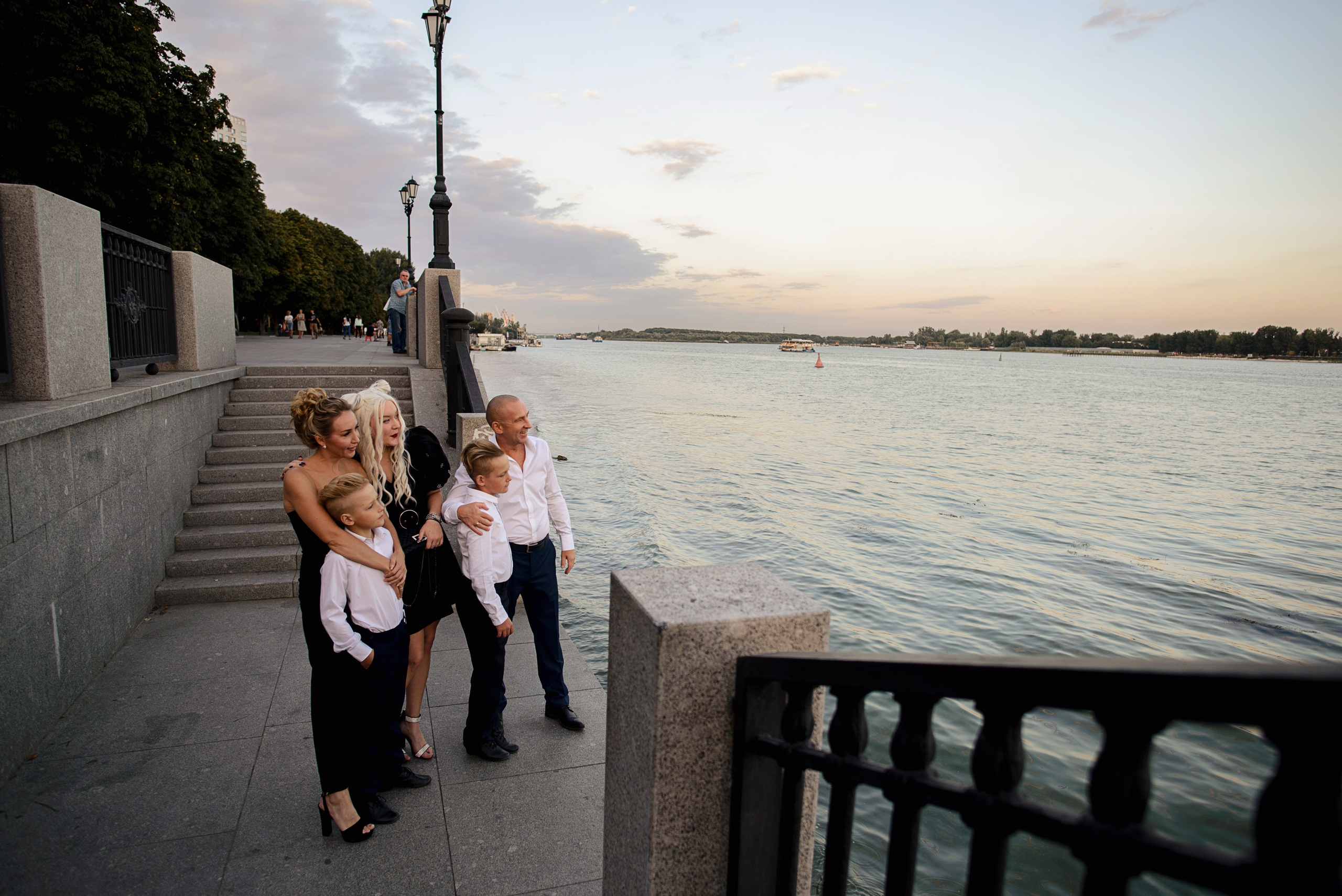 Семейная фотосессия. Набережная Дона. Семейный фотограф в Новочеркасске Виктория Громова