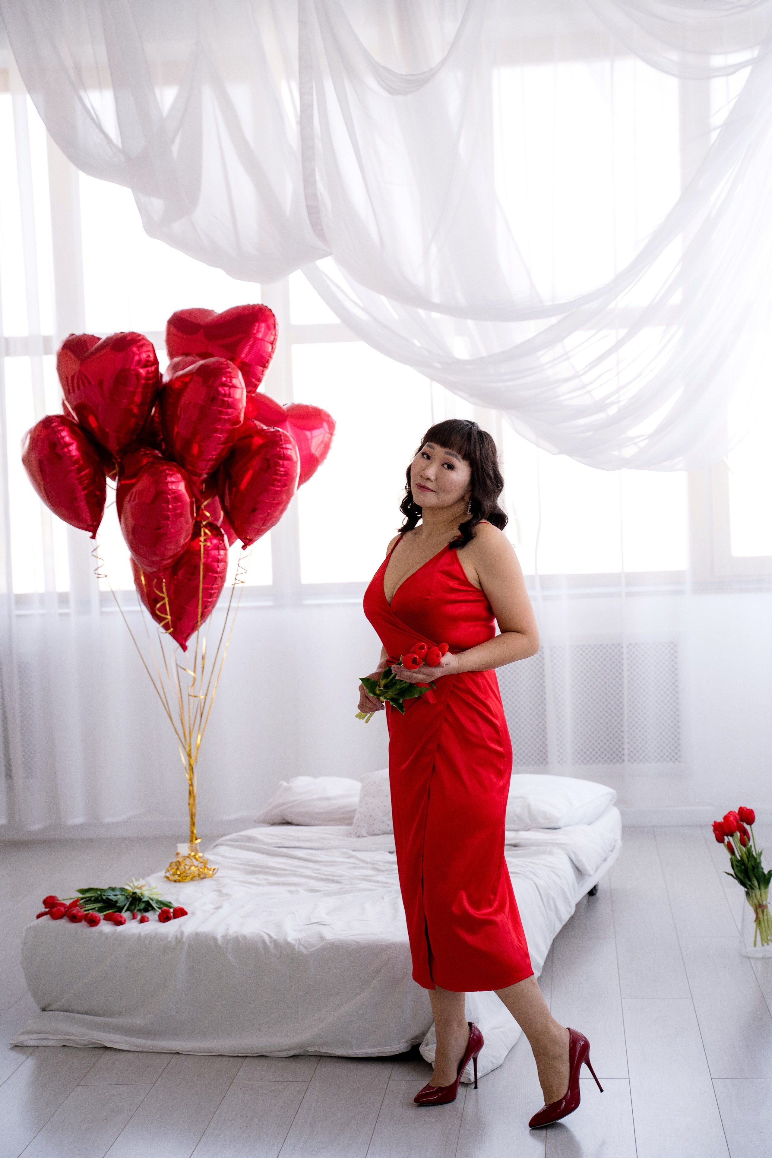 Платья для девушек размер 40-46. Фотостудия Малина в городе Улан-Удэ. Фотограф Ирина Жарникова