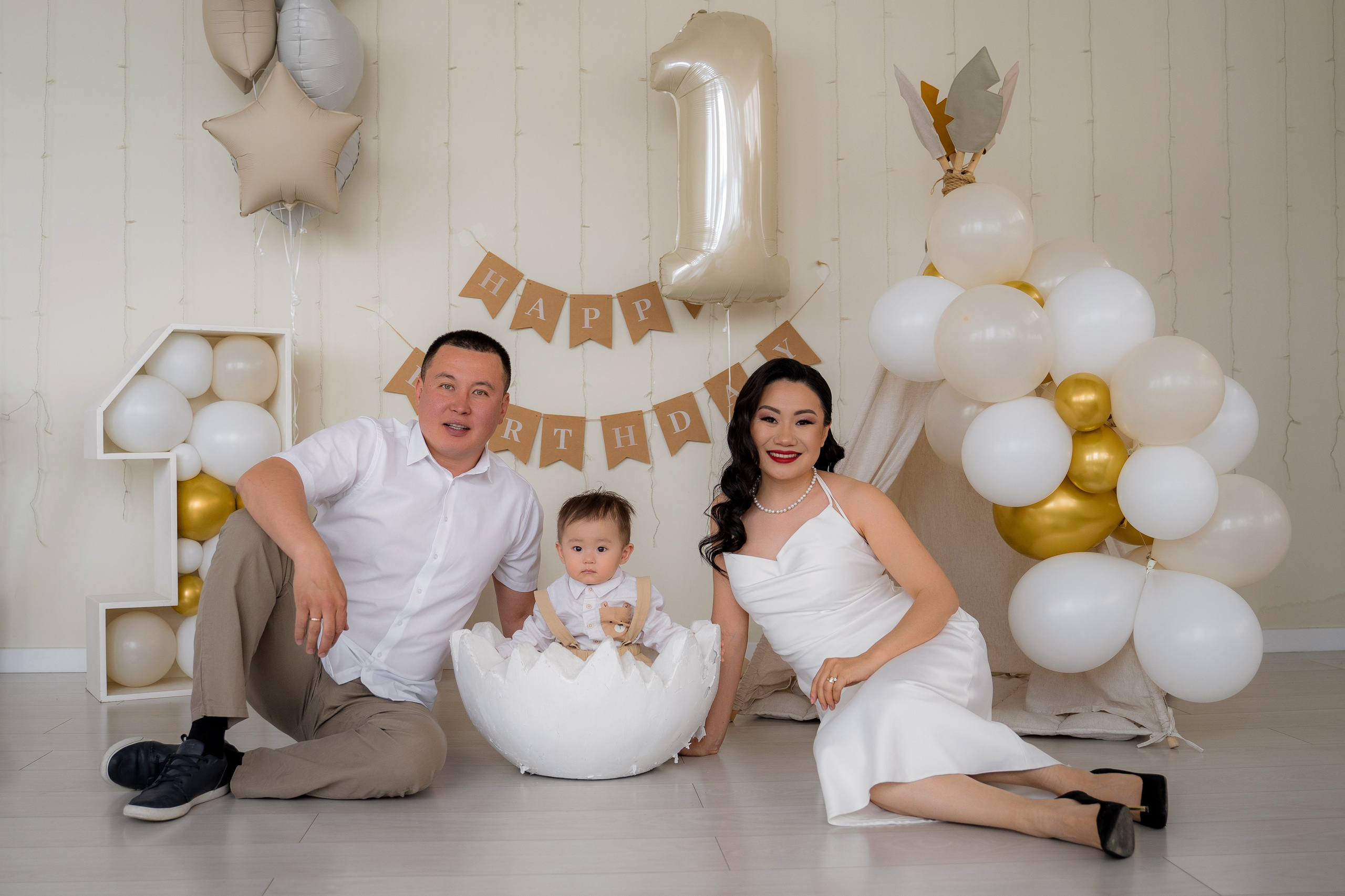 Cake Smash. Фотостудия Малина в городе Улан-Удэ. Фотограф Ирина Жарникова