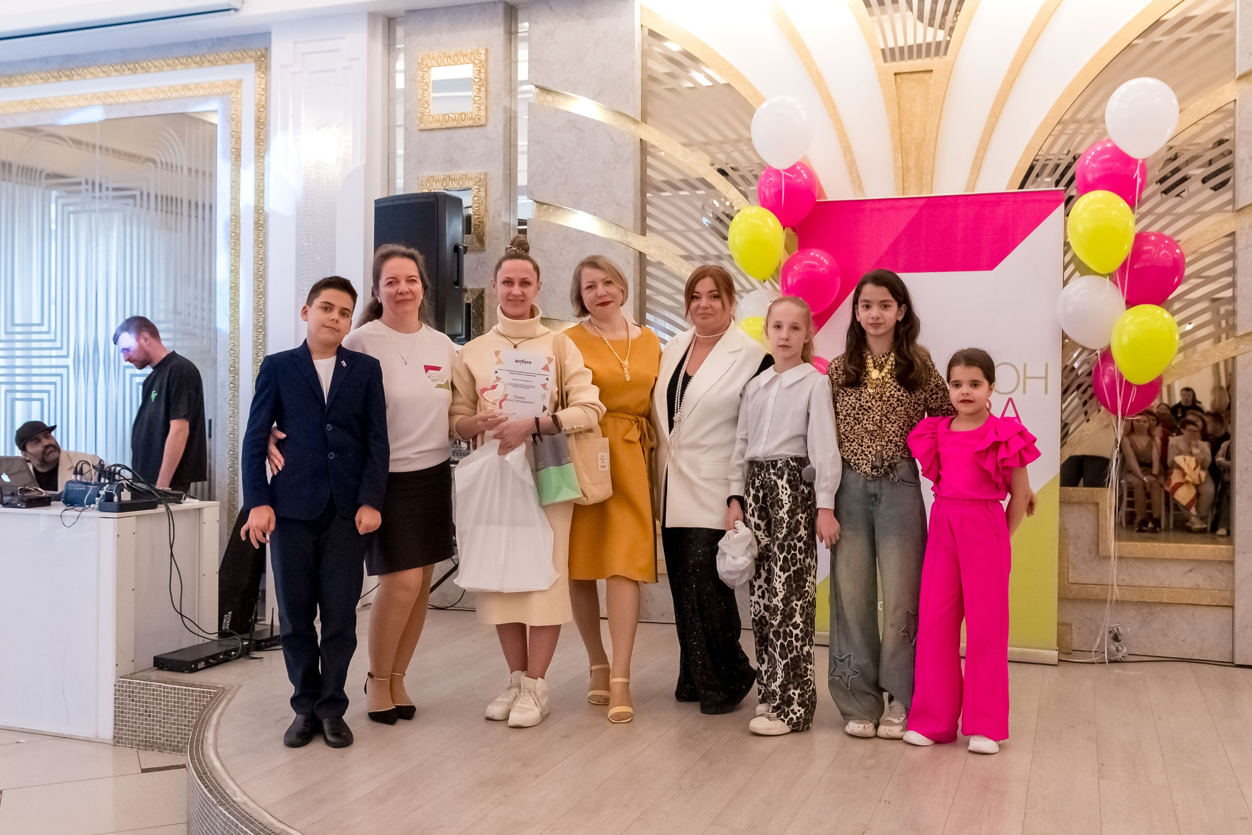 Фестиваль Ради мира от АУКЦИОН ДОБРА 🔥. Женский фотограф Крещение Венчание Москва Брянск