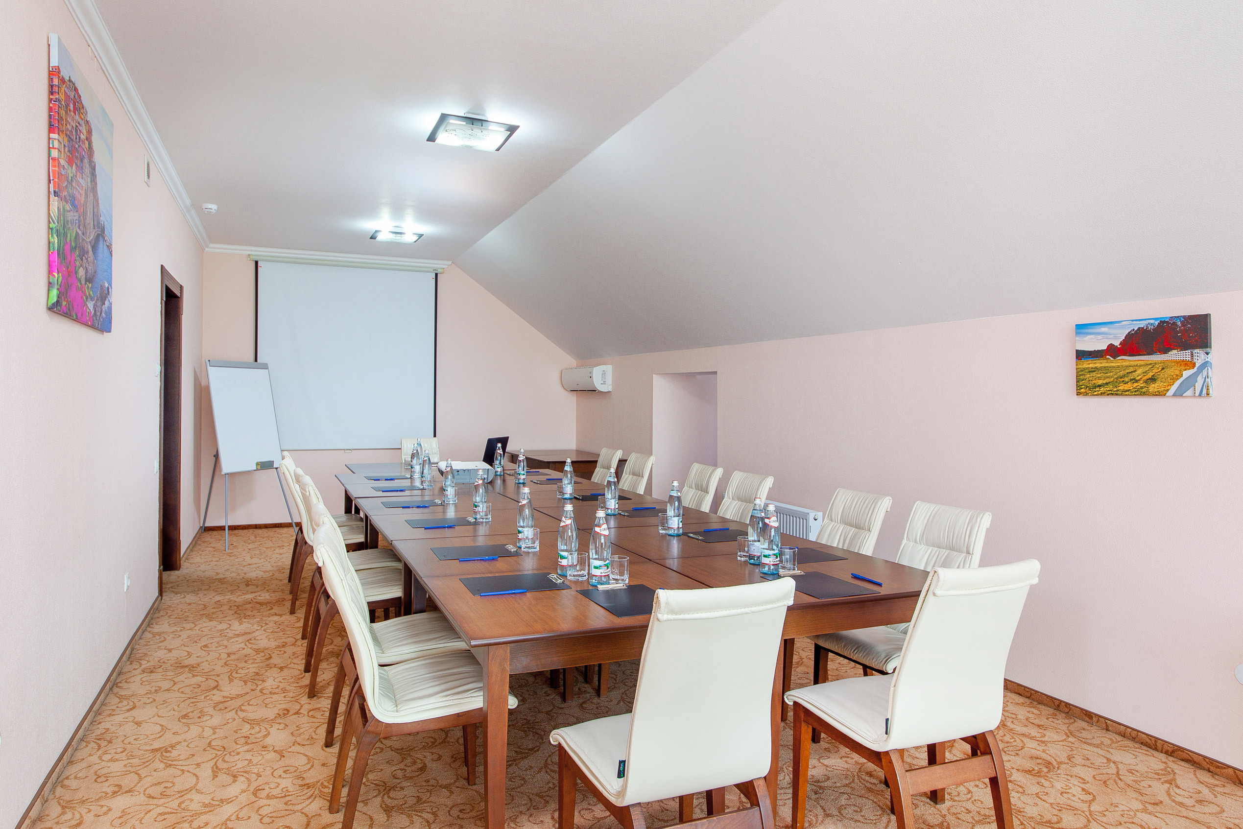 Отель «Vision». Интерьерный фотограф Краснодар: профессионально по доступным ценам