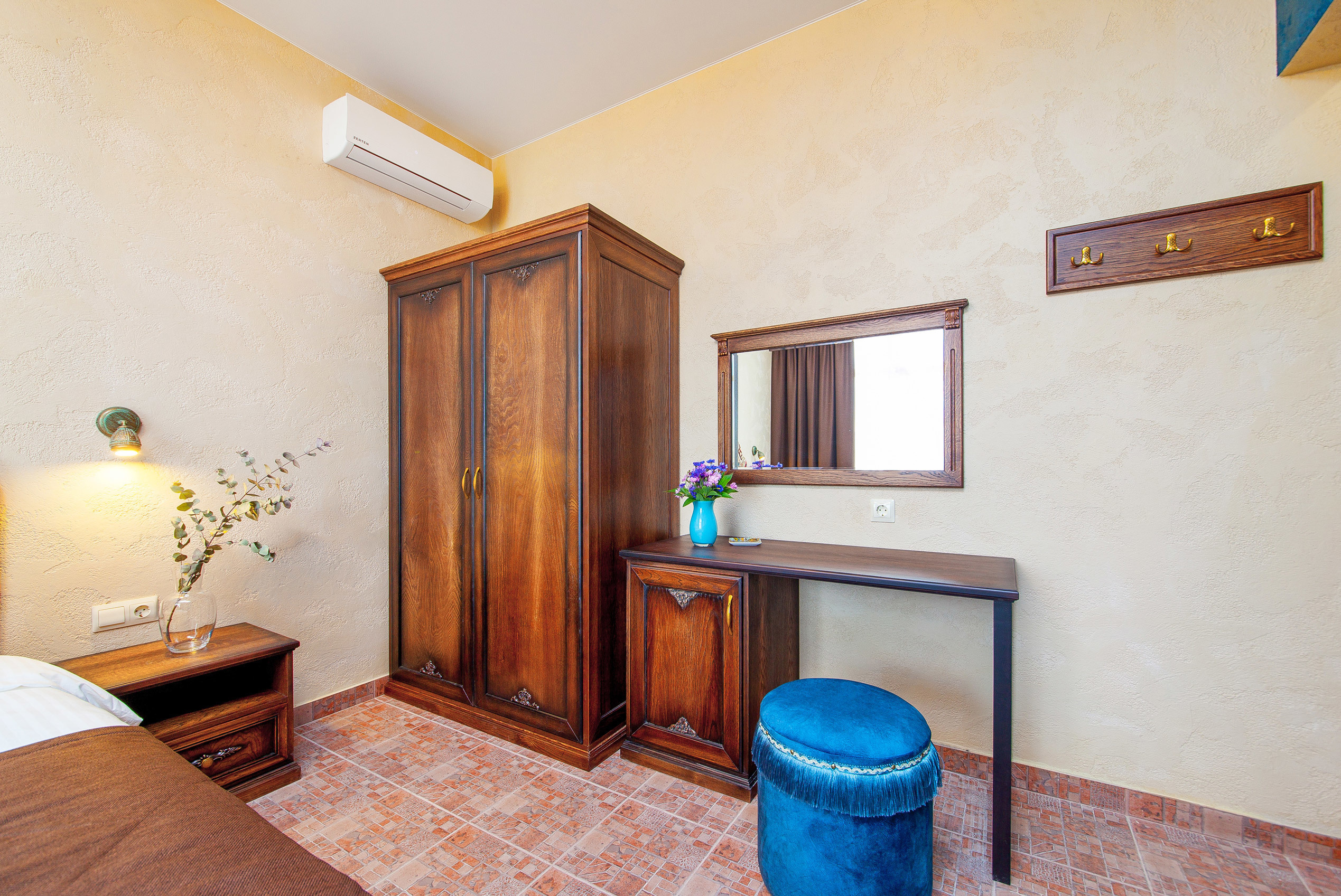 Boutique Hotel Gaudi. Интерьерный фотограф Краснодар: профессионально по доступным ценам