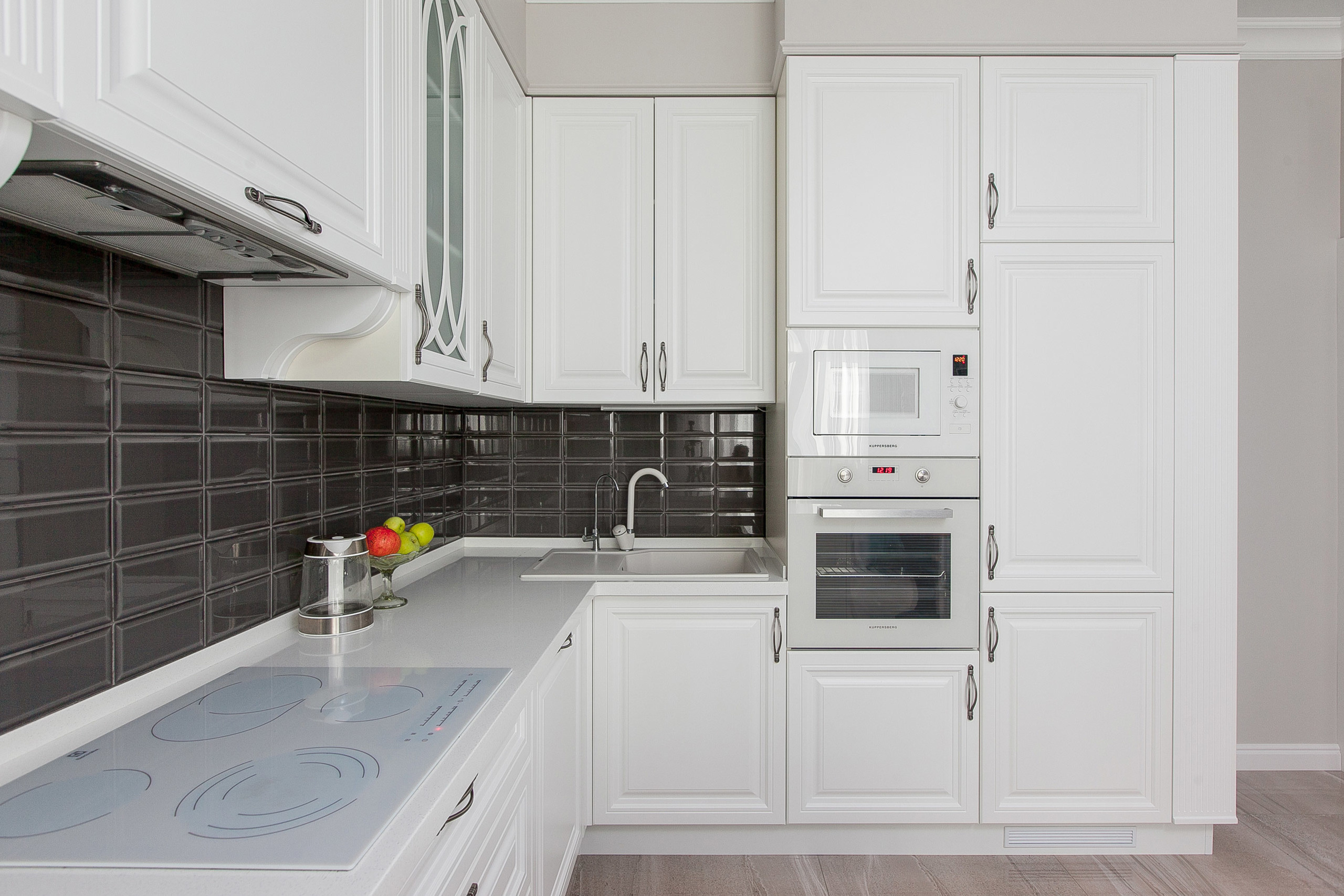 Кухня в Краснодаре на Кубанонабережной улице. Интерьерный фотограф Краснодар: профессионально по доступным ценам