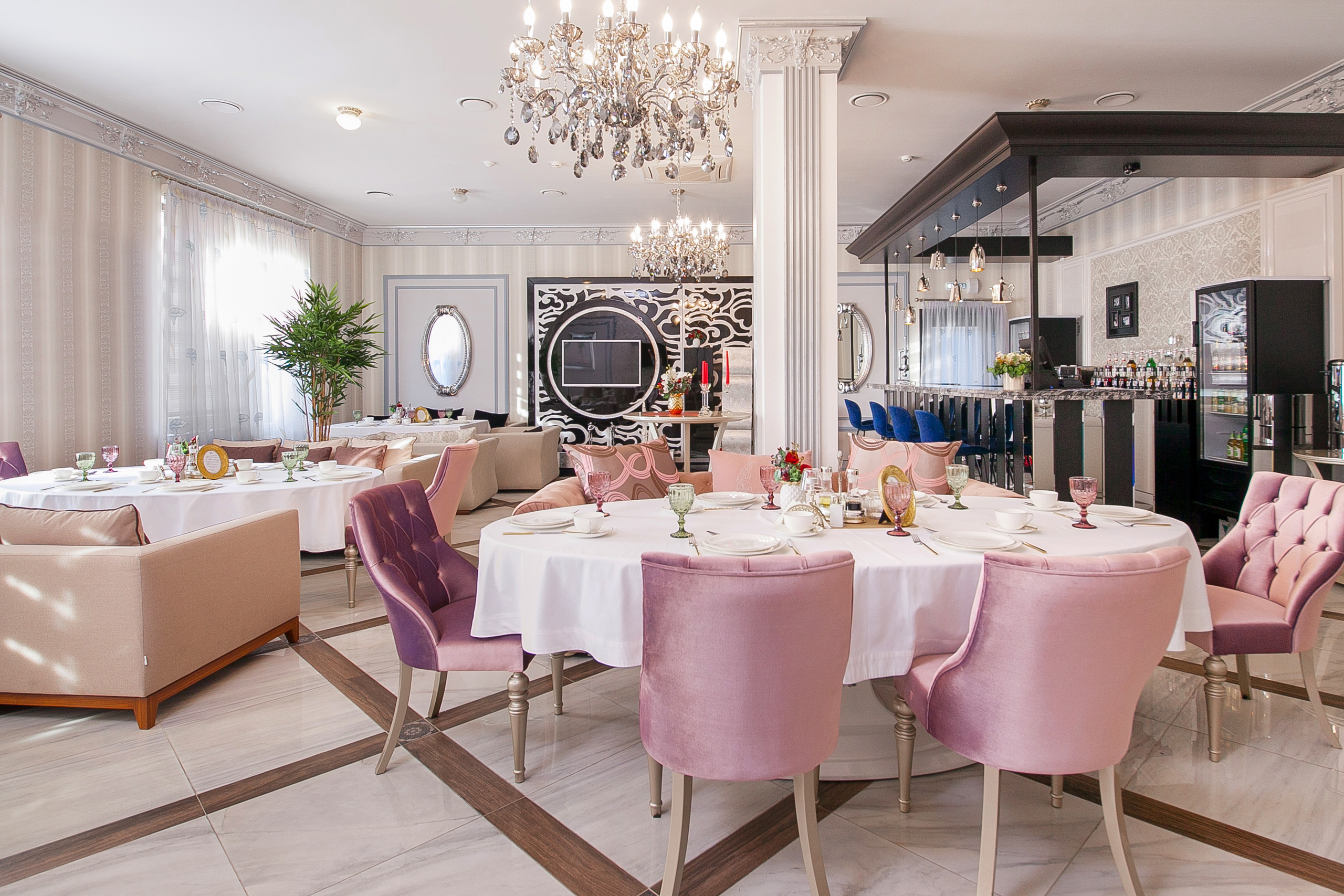 Рестораны, банкетные залы. Интерьерный фотограф Краснодар: профессионально по доступным ценам