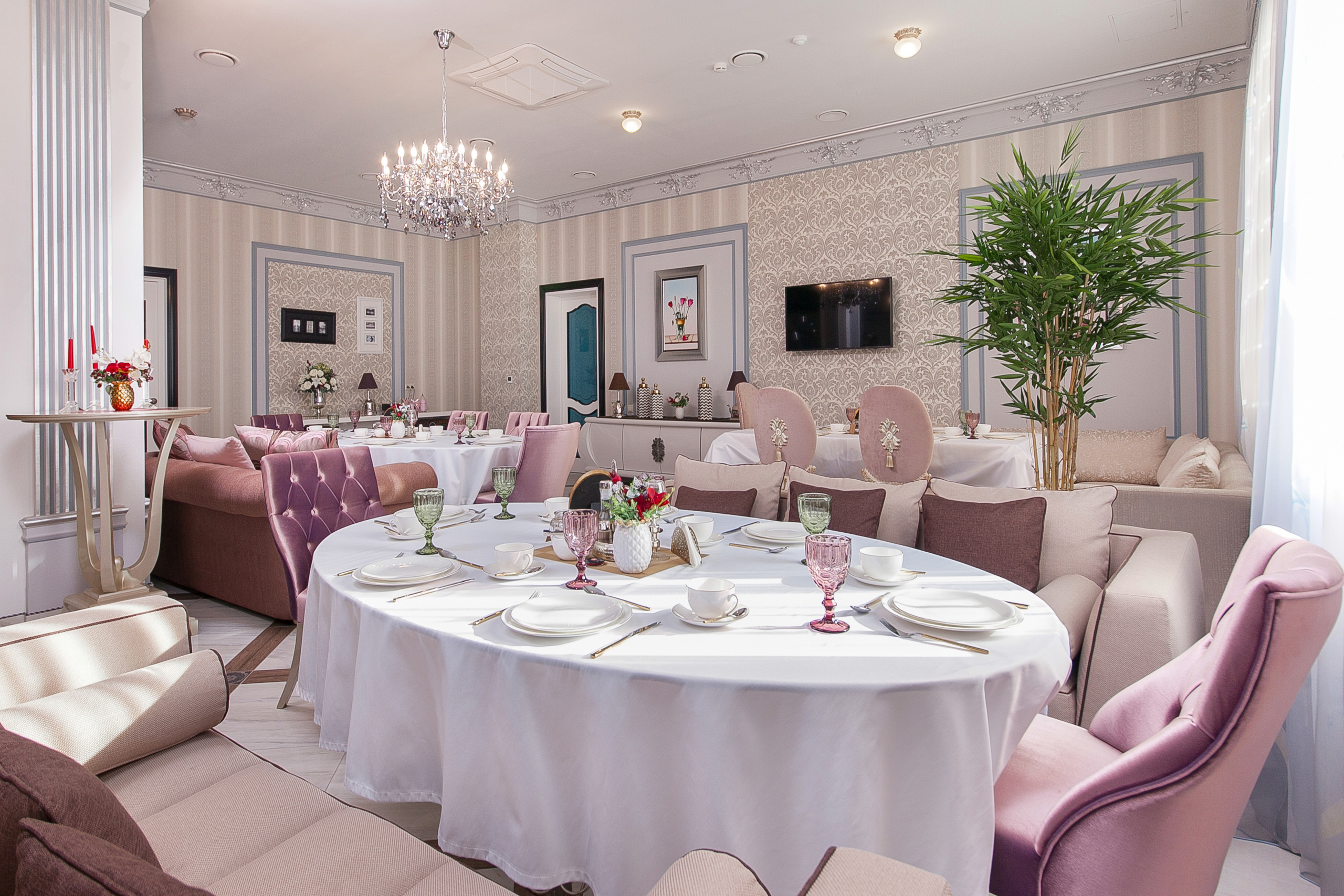 Рестораны, банкетные залы. Интерьерный фотограф Краснодар: профессионально по доступным ценам