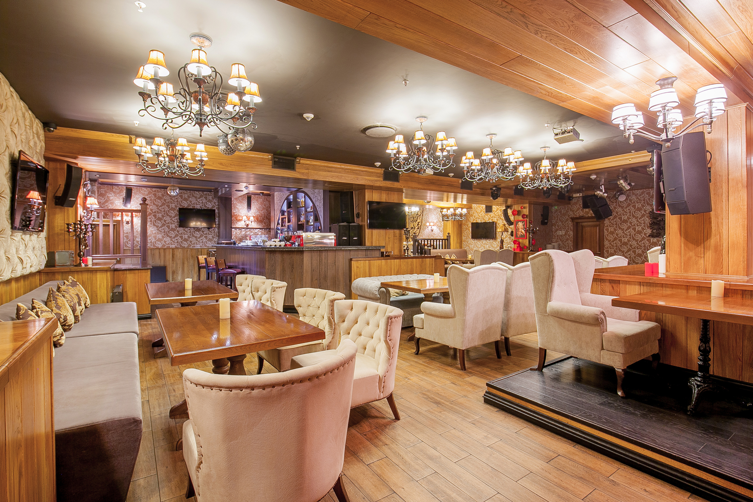 Рестораны, банкетные залы. Интерьерный фотограф Краснодар: профессионально по доступным ценам