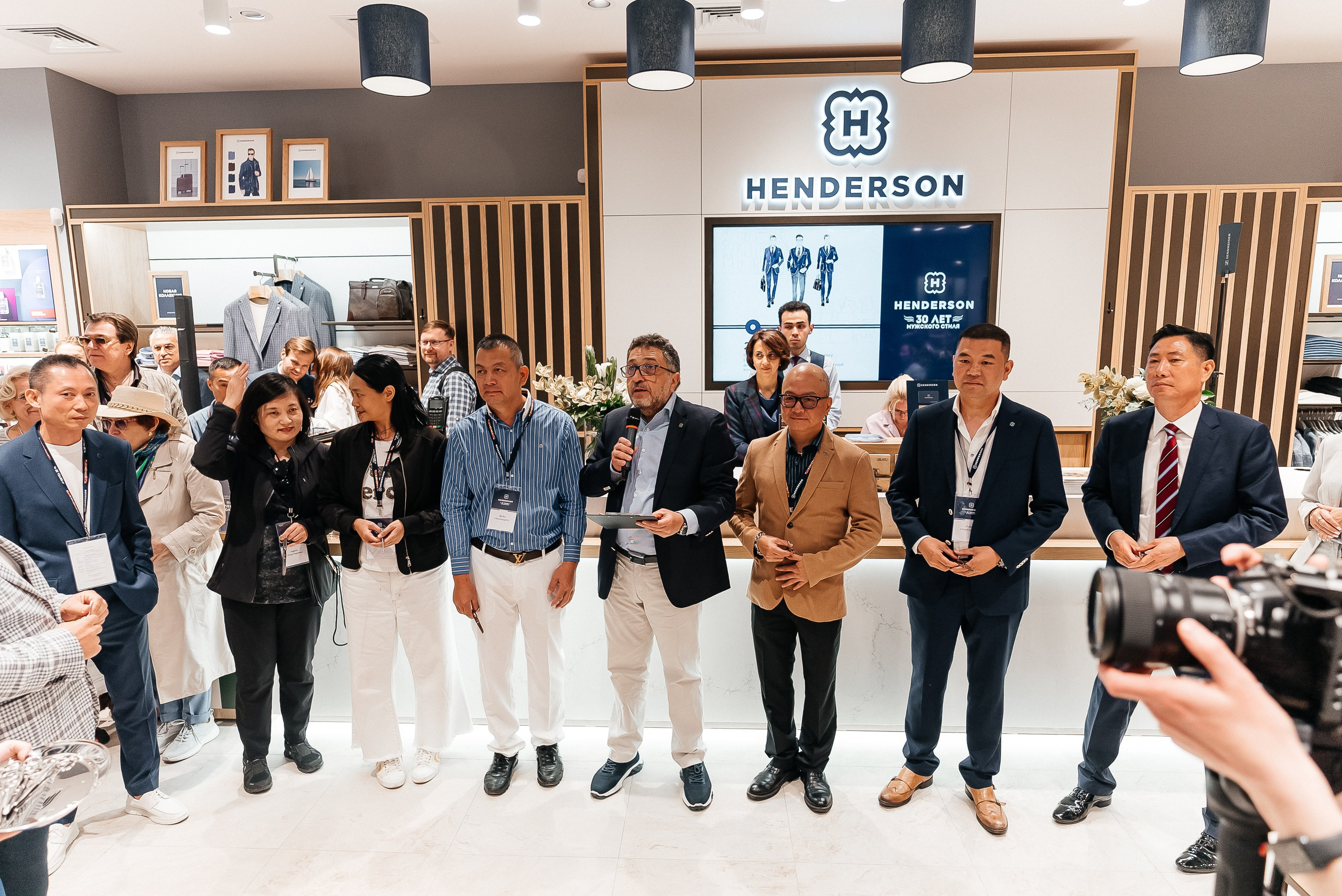 Henderson. Павел Краснов — Свадебный и репортажный фотограф в Москве