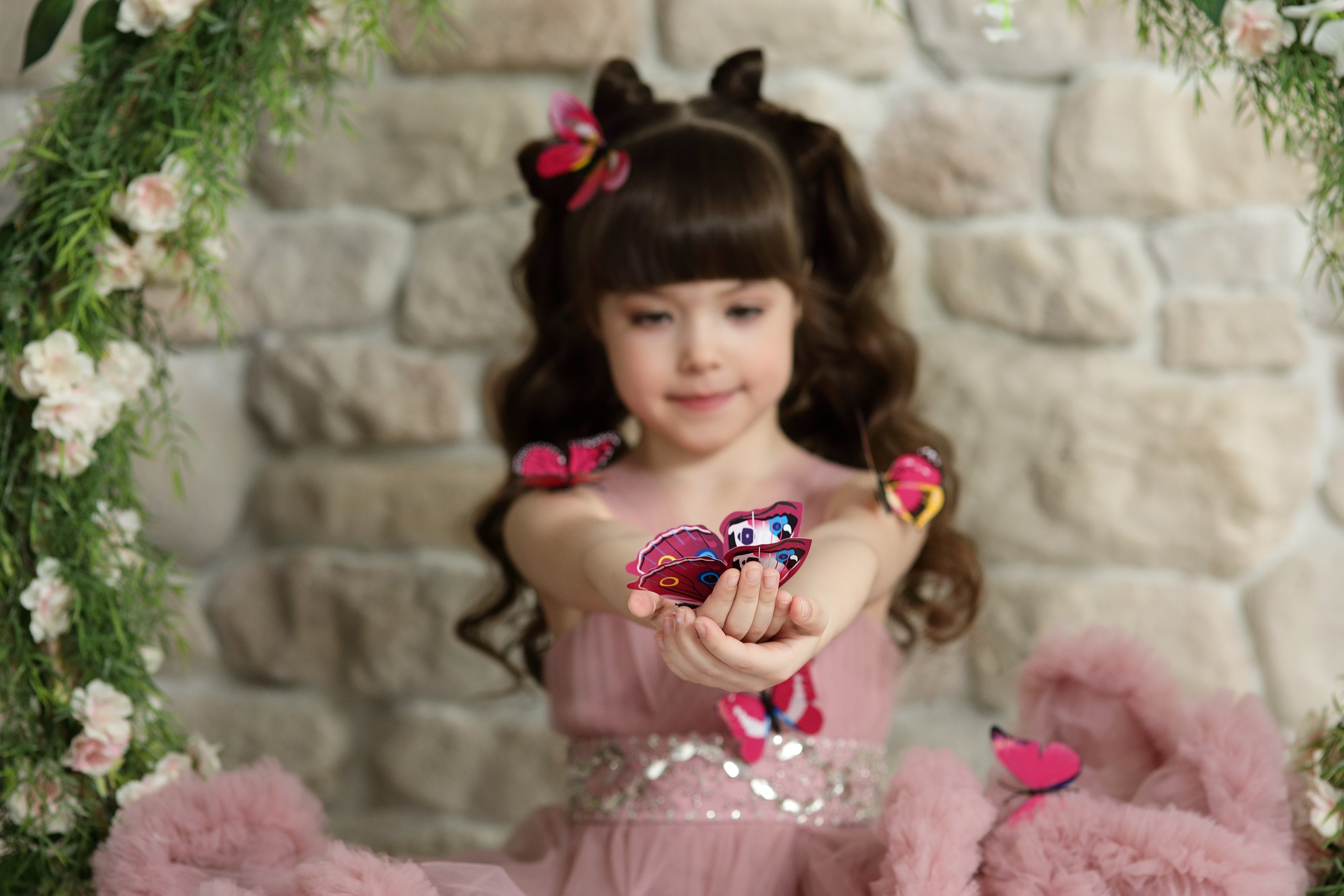 Семейные фотосессии в студии. Свадебный и семейный фотограф и видеограф в Екатеринбурге Полянские Тимур и Анастасия