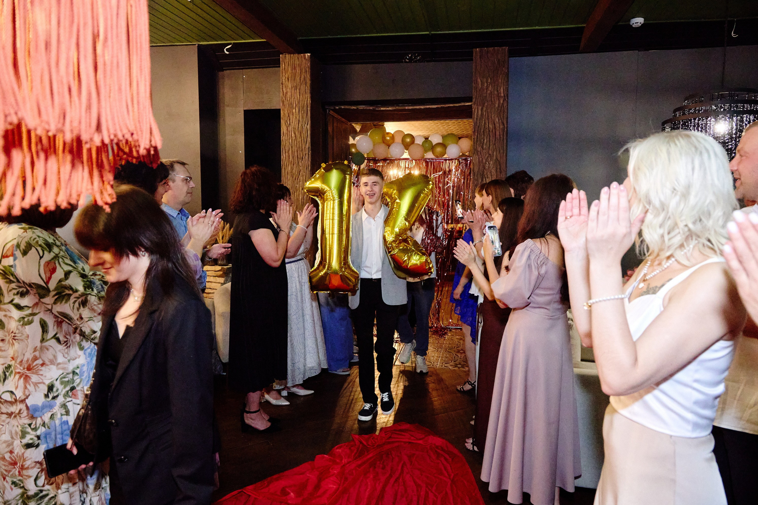 Выпускной 35 Сош. Фотограф Выпускные альбомы Таганрог Сергей Коробченко