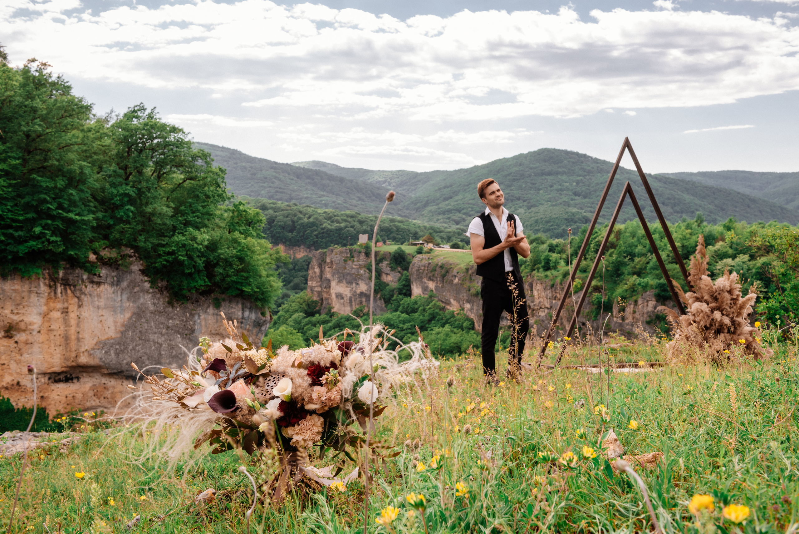 Свадебная фотосессия в стиле Бохо в Лагонаки. Fedor Lemeshko — Destination Wedding and Family Lifestyle photographer