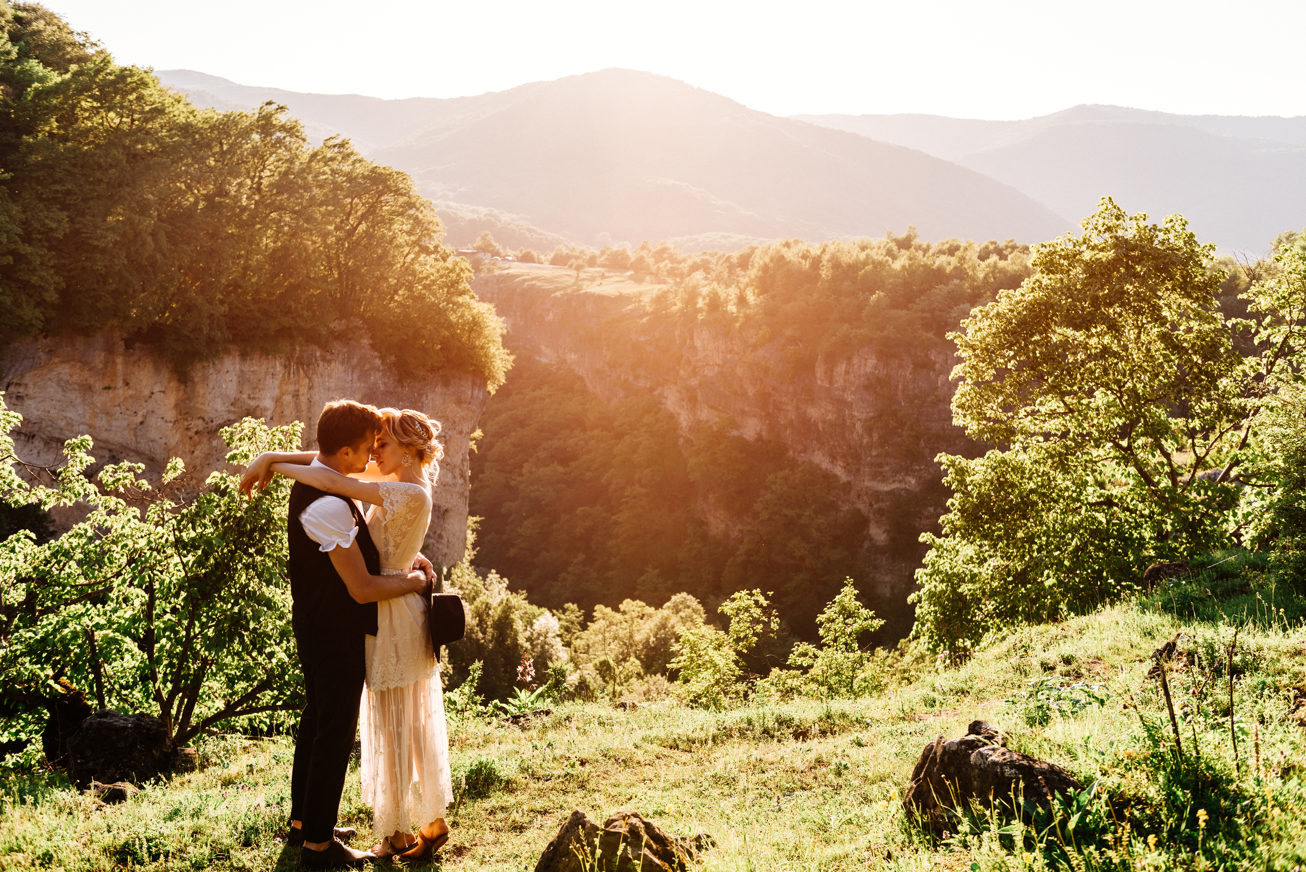 Свадебная фотосессия в стиле Бохо в Лагонаки. Fedor Lemeshko — Destination Wedding and Family Lifestyle photographer