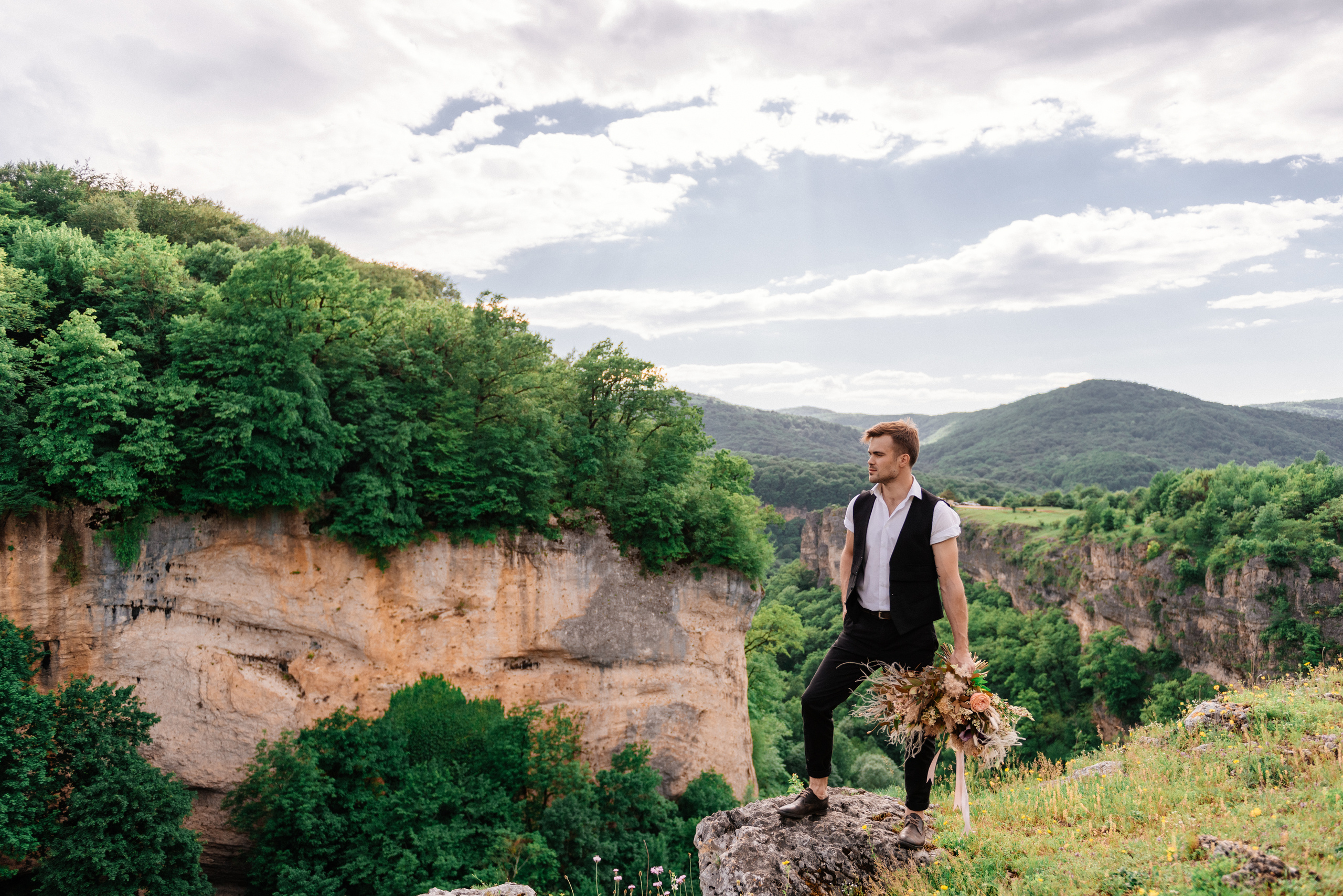 Свадебная фотосессия в стиле Бохо в Лагонаки. Fedor Lemeshko — Destination Wedding and Family Lifestyle photographer