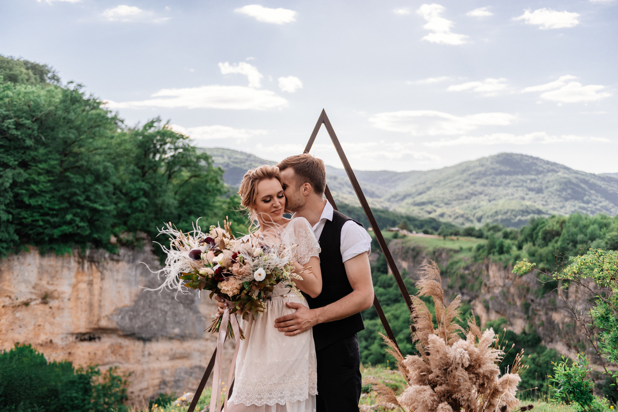 Свадебная фотосессия в стиле Бохо в Лагонаки. Fedor Lemeshko — Destination Wedding and Family Lifestyle photographer