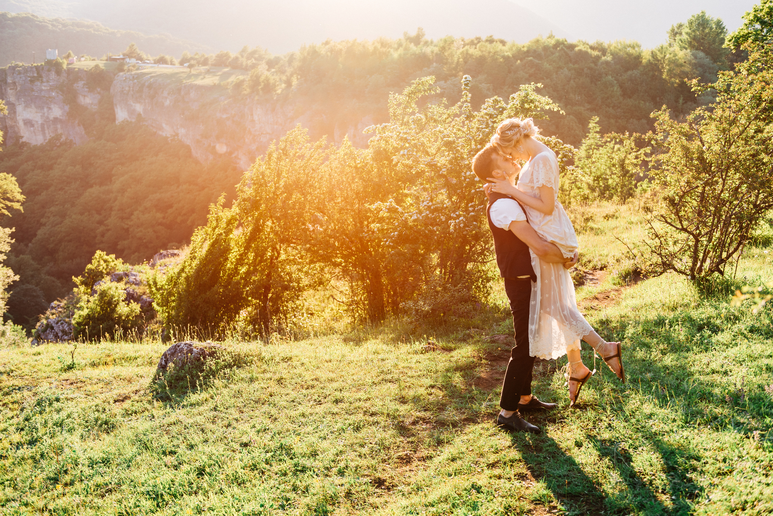 Свадебная фотосессия в стиле Бохо в Лагонаки. Fedor Lemeshko — Destination Wedding and Family Lifestyle photographer