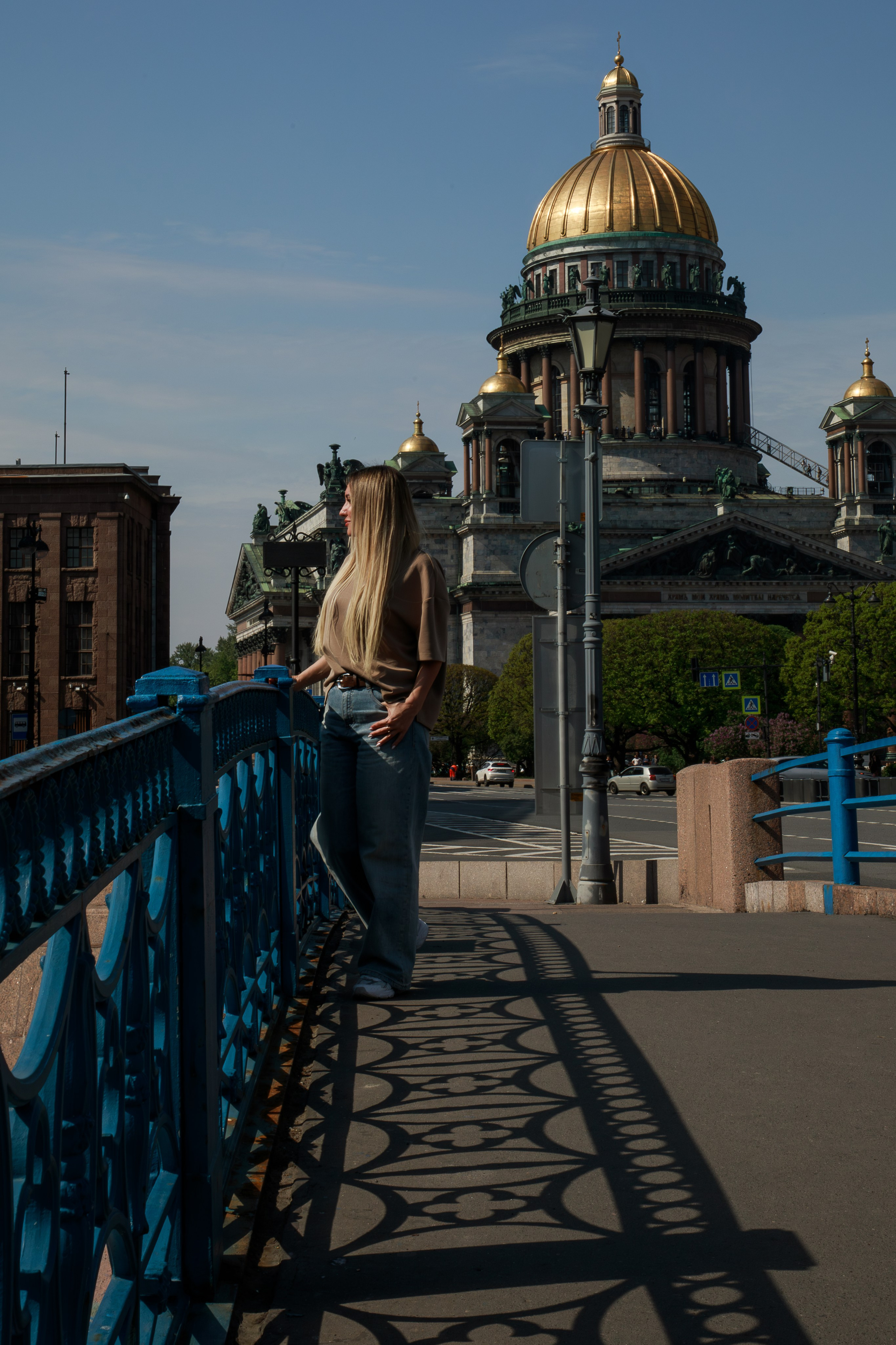 Прогулка у Исаакиевского собора с Анной. Фотограф в Санкт-Петербурге Таня Михайлова