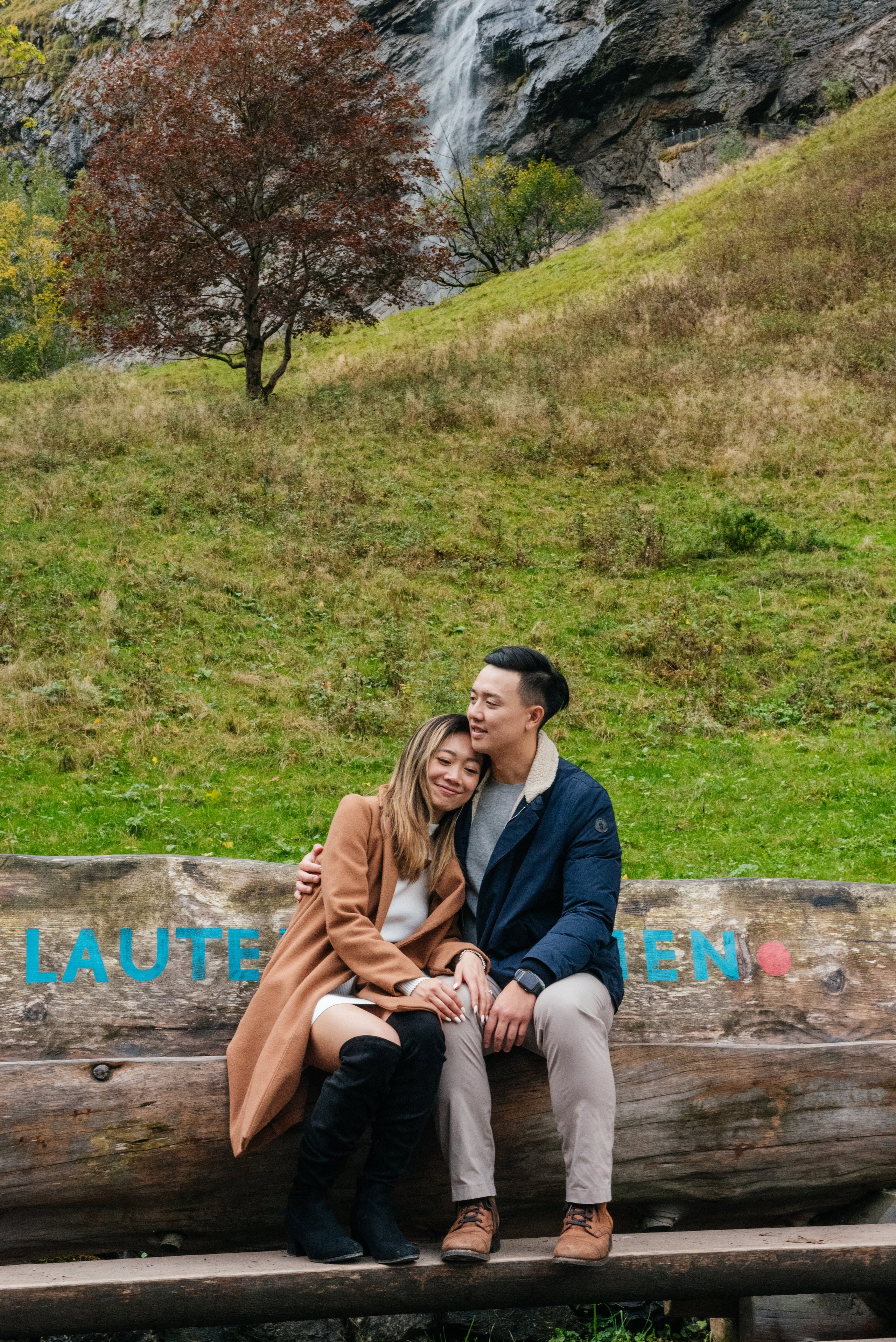 Tina & Wesley (Wengen, Lauterbrunnen). Photographer in Interlaken area