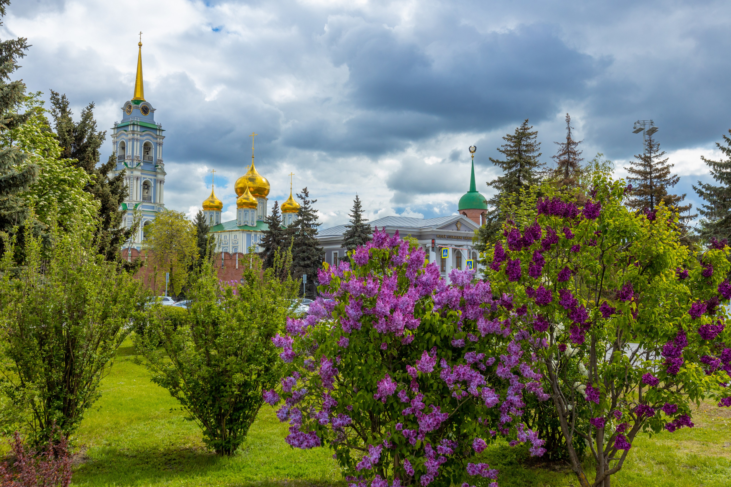 Весеннее цветение в Туле. Фотограф в Туле Крупский АнДРей. Фотостудия «КАДР71» в Туле