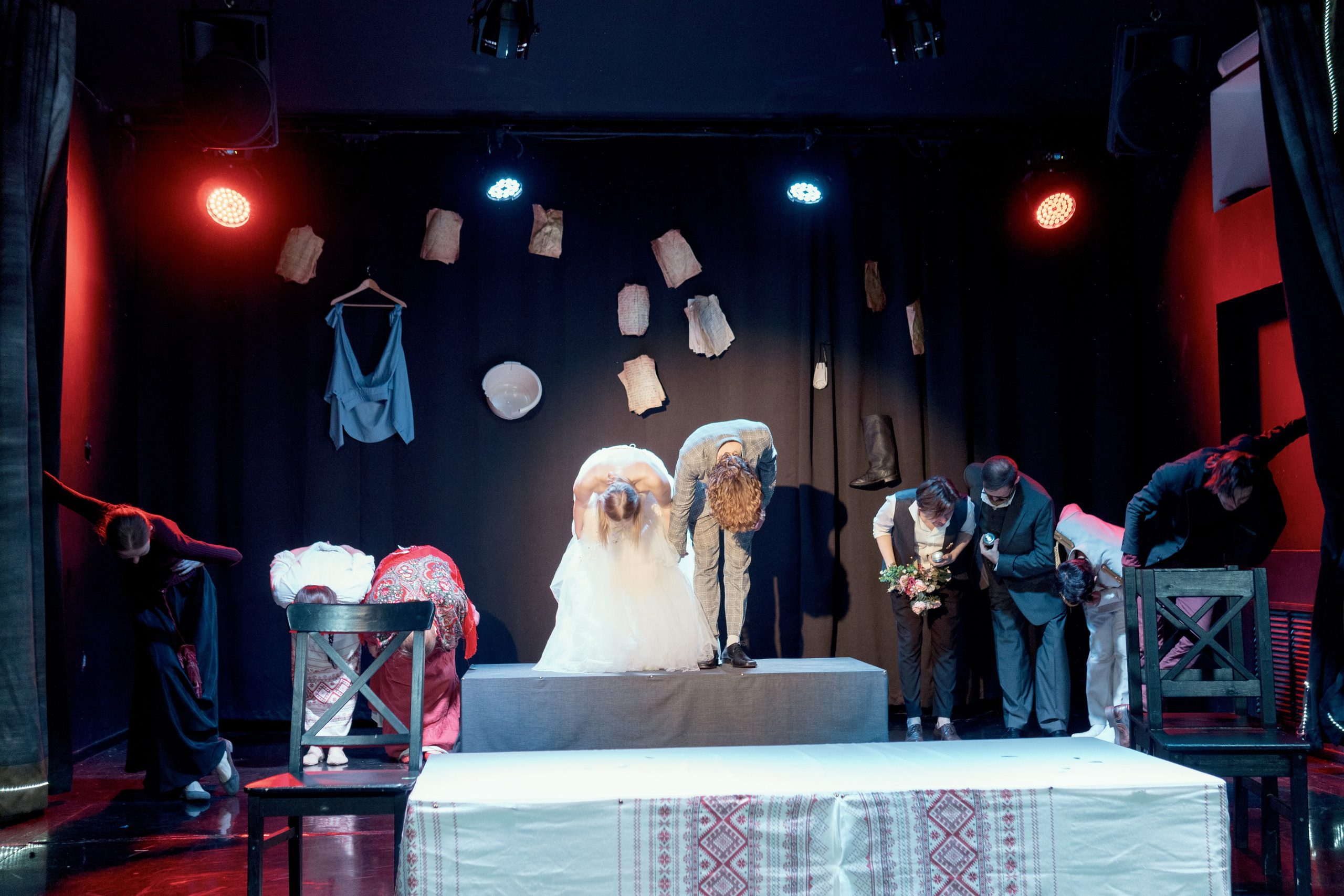 Спектакль «Женитьба». Репортажный и портретный фотограф Андрей Гаровский