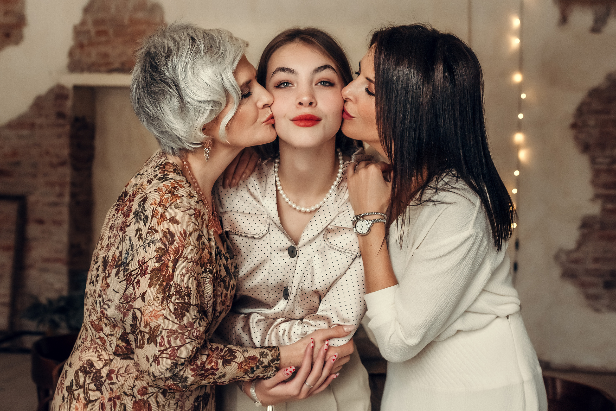 Три женских поколения, студия Willa. Фотограф в Санкт- Петербурге Мария Золотарь