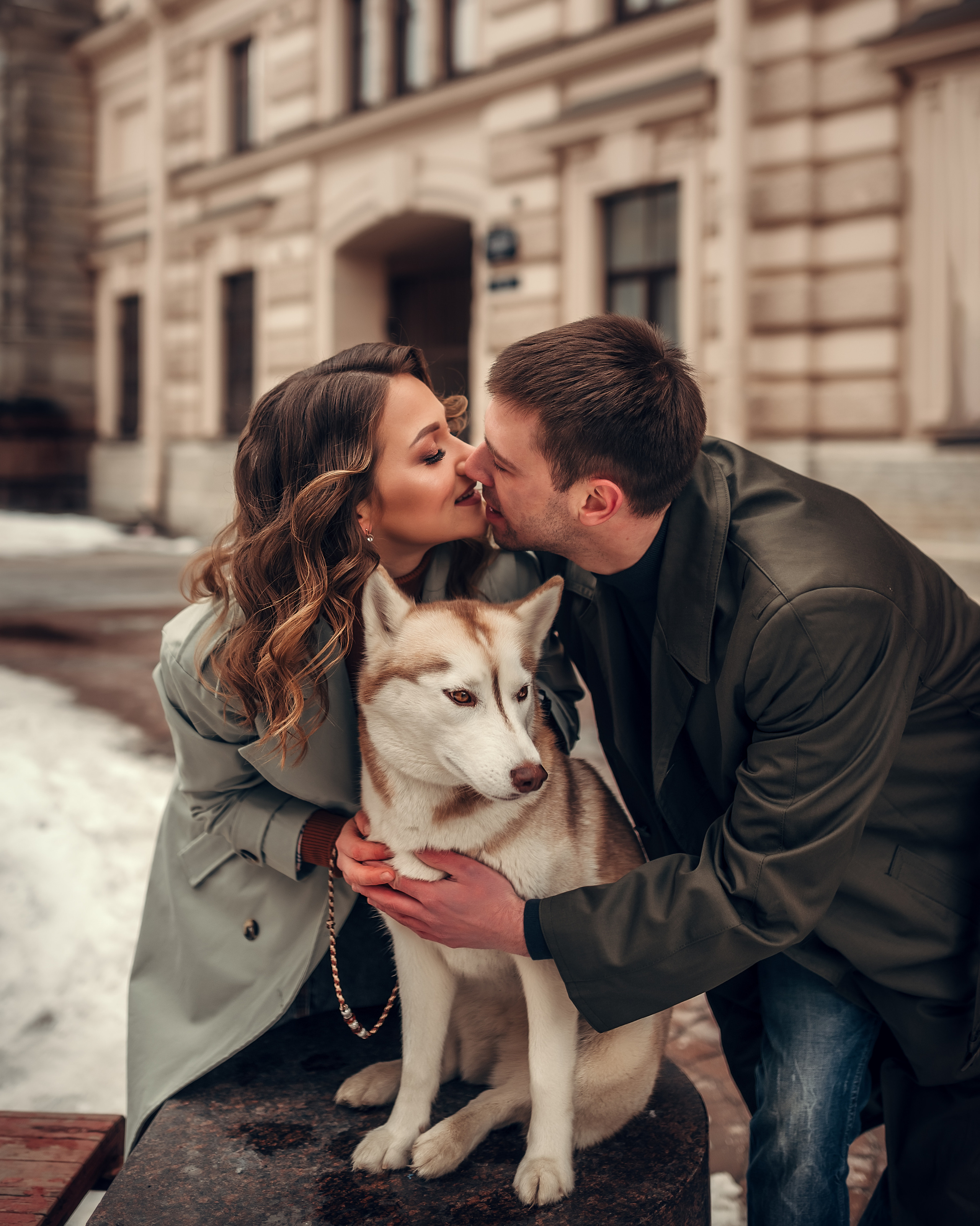 Надя, Денис и хаски Марго, Соляной переулок. Фотограф в Санкт- Петербурге Мария Золотарь