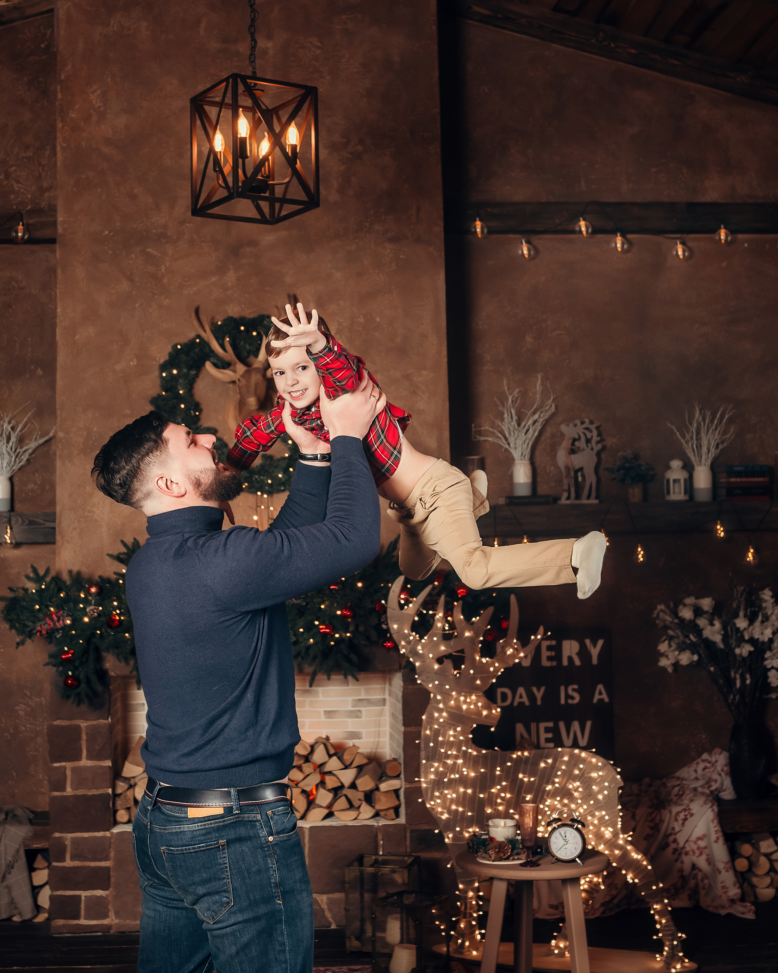 Новогодняя с котиком, студия Beverly Hills. Фотограф в Санкт- Петербурге Мария Золотарь