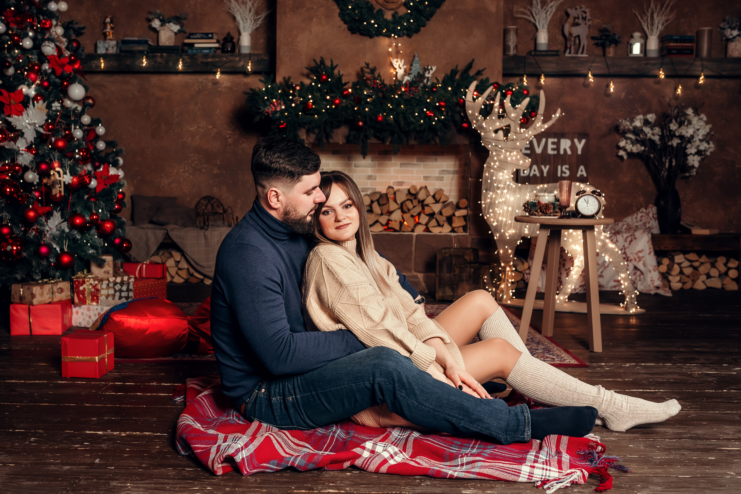 Новогодняя с котиком, студия Beverly Hills. Фотограф в Санкт- Петербурге Мария Золотарь