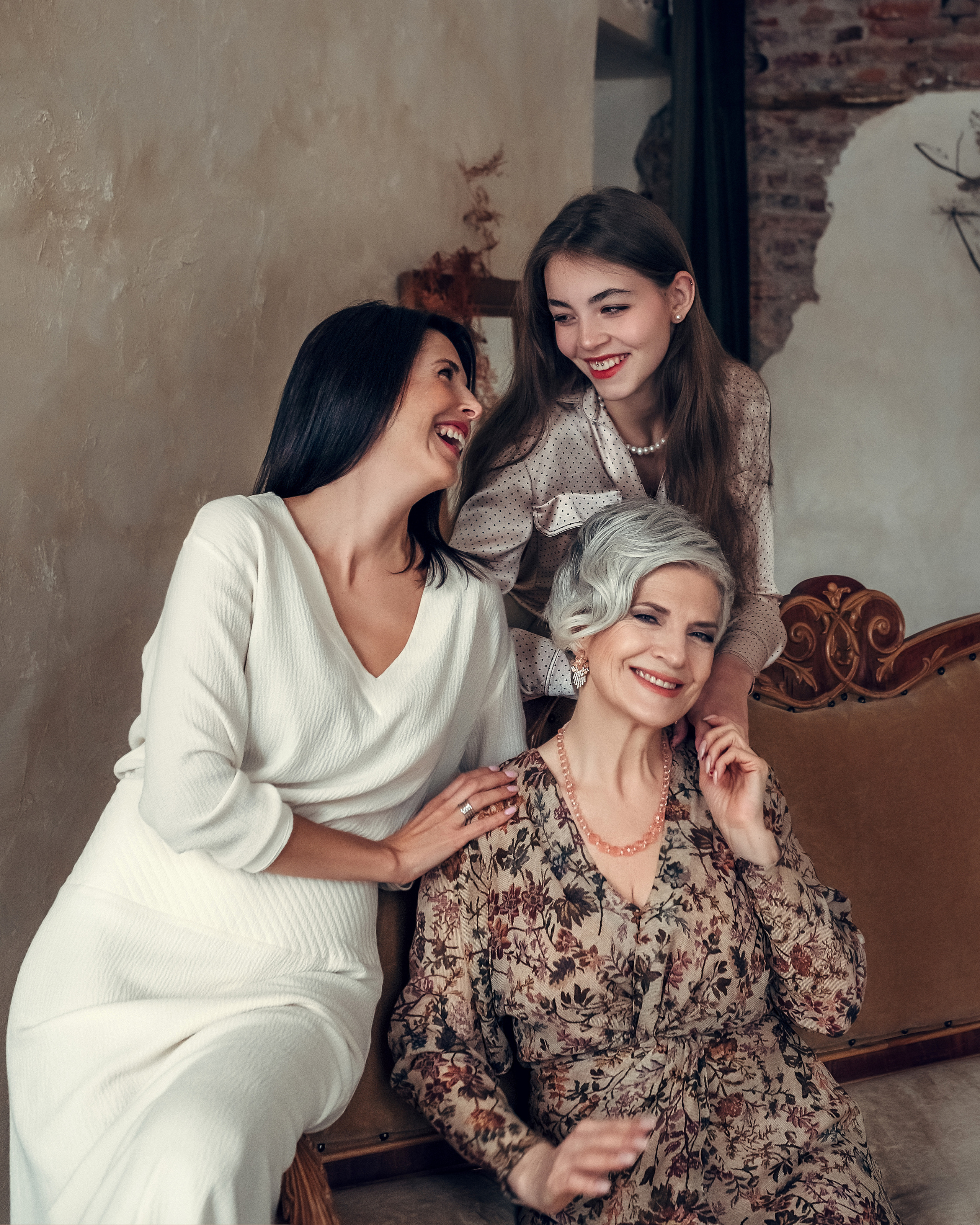 Три женских поколения, студия Willa. Фотограф в Санкт- Петербурге Мария Золотарь
