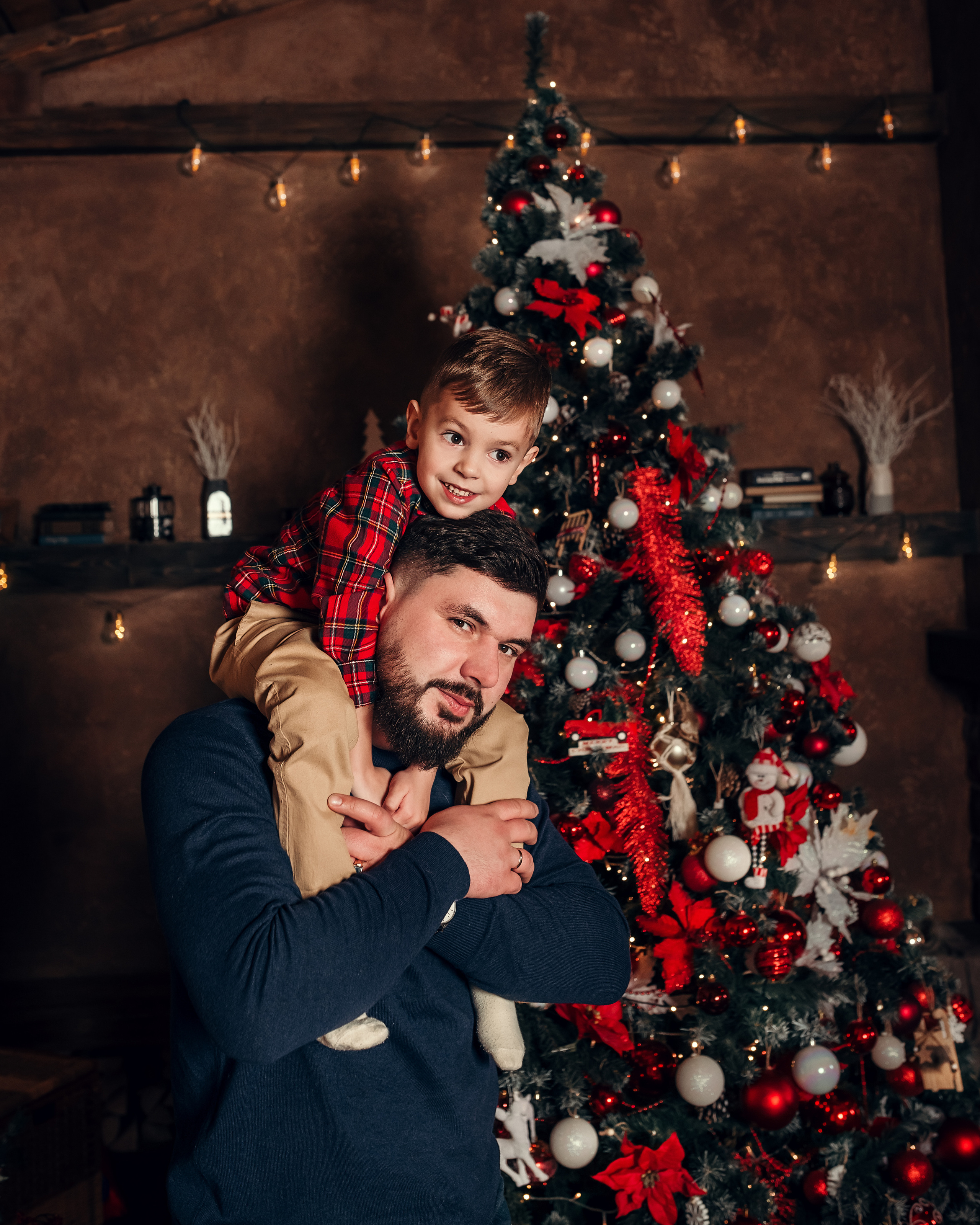 Новогодняя с котиком, студия Beverly Hills. Фотограф в Санкт- Петербурге Мария Золотарь