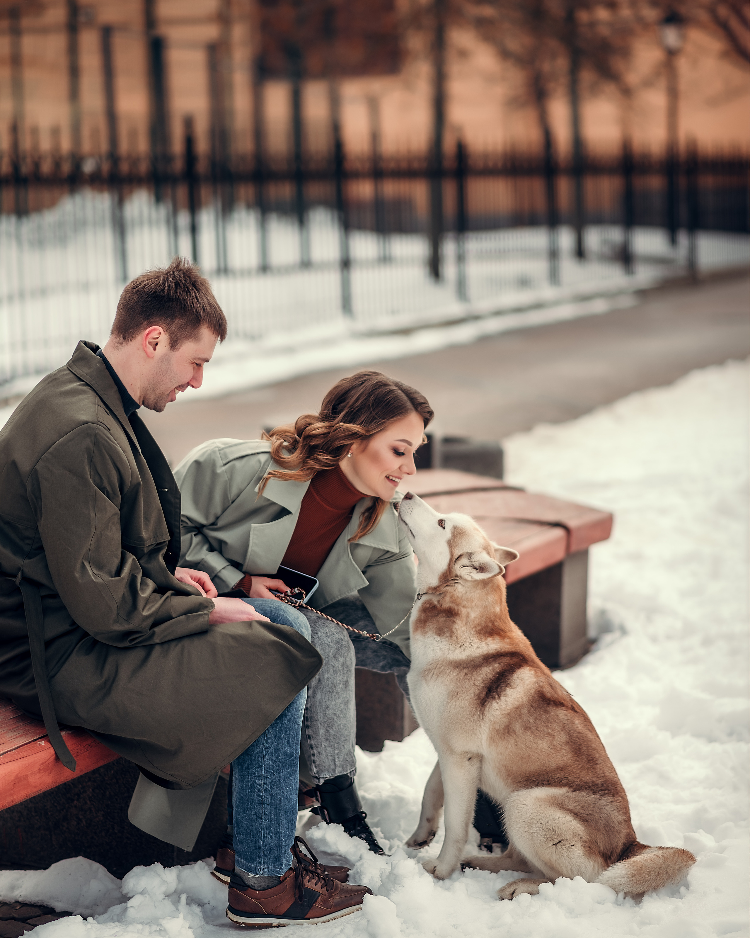 Надя, Денис и хаски Марго, Соляной переулок. Фотограф в Санкт- Петербурге Мария Золотарь