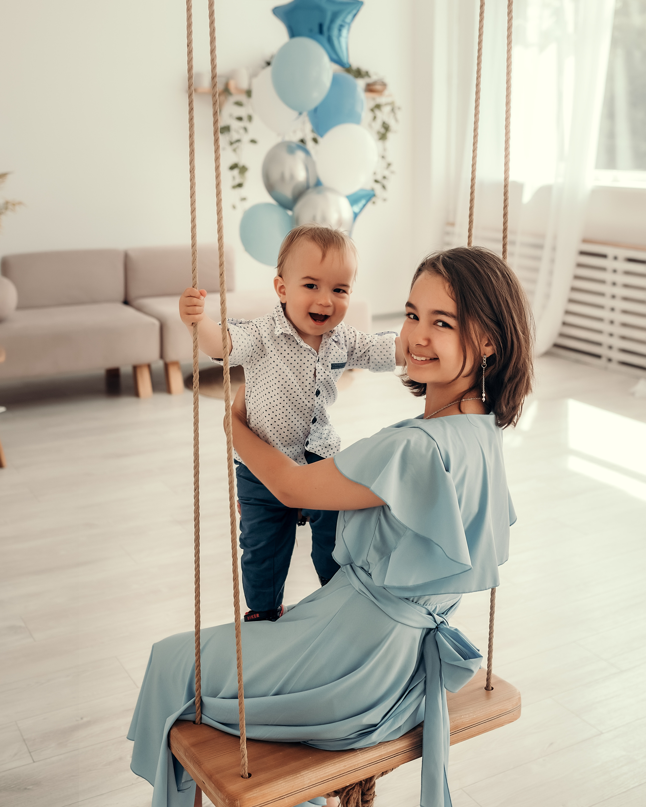 Игорю 1 годик, студия Twinkl. Фотограф в Санкт- Петербурге Мария Золотарь