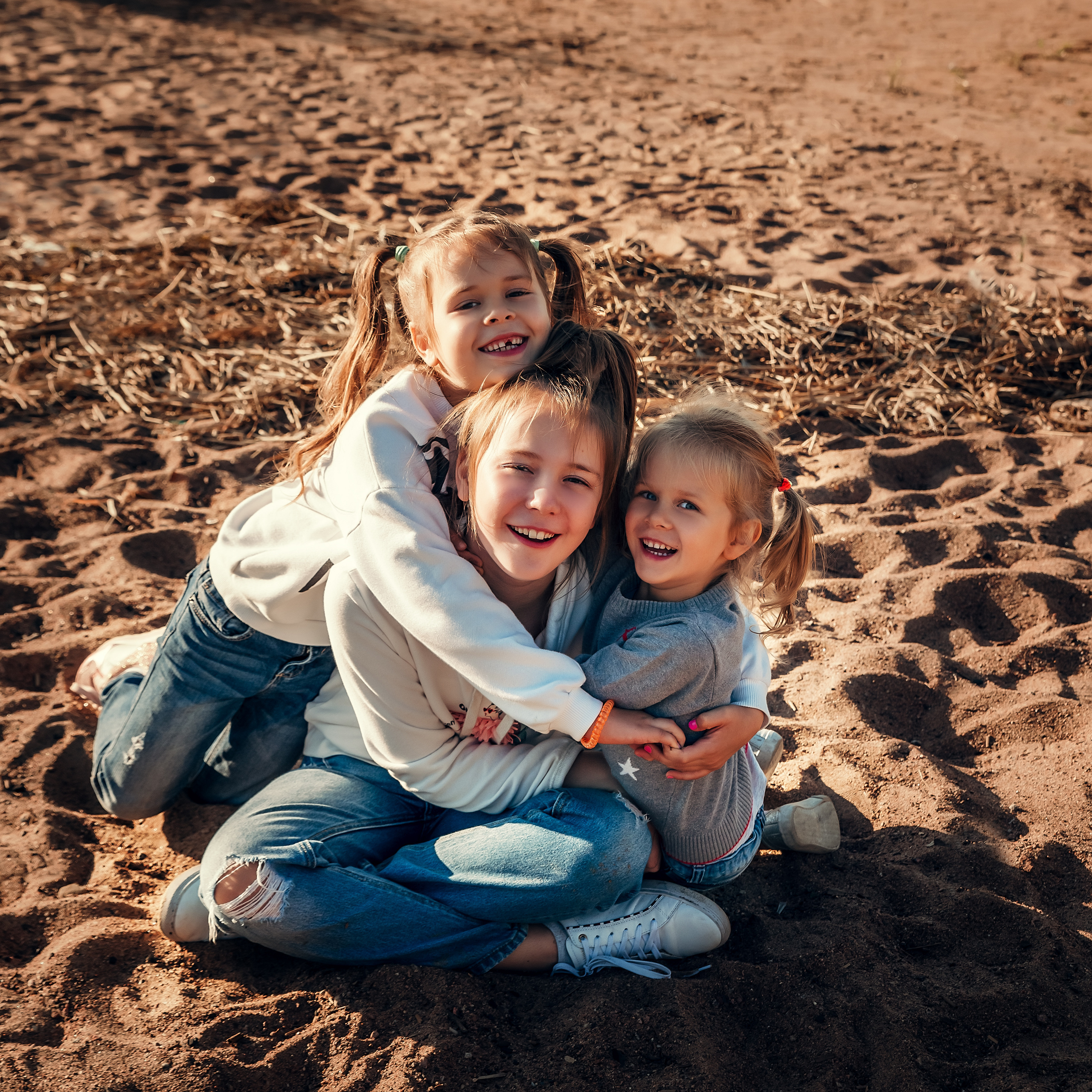 Большая семья, пляж Финского залива. Фотограф в Санкт- Петербурге Мария Золотарь