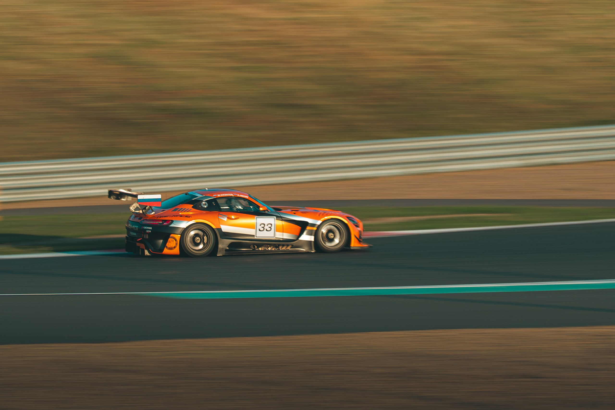 Трек-день Игора Драйв. Портретный и автомобильный фотограф в Санкт-Петербурге Евгений Черепанов