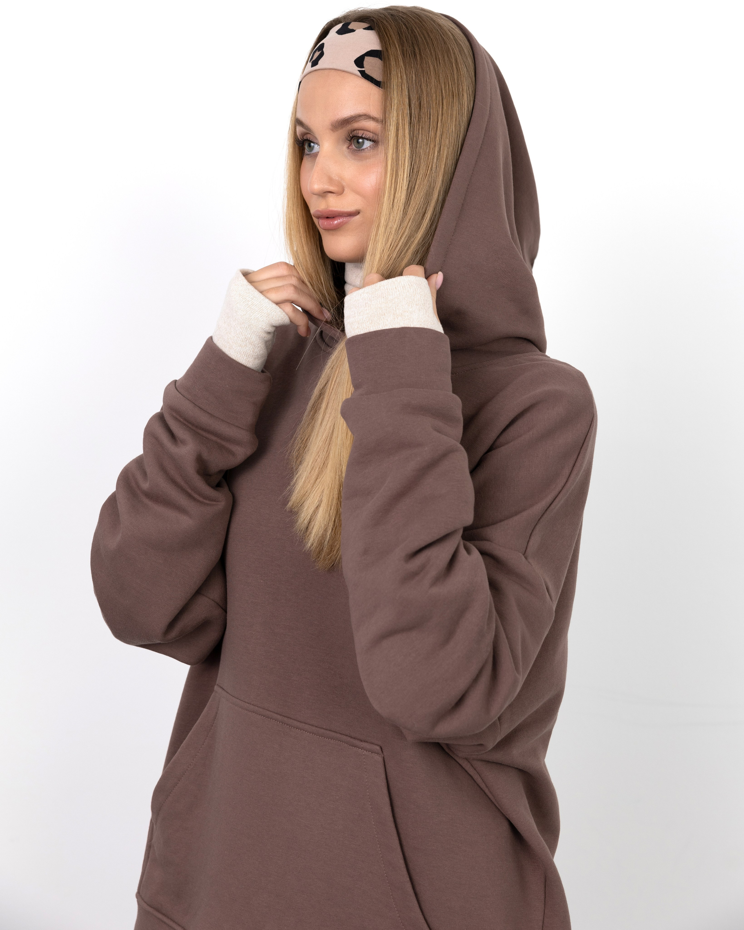 WB: Closius | Худи и зипки. Главная