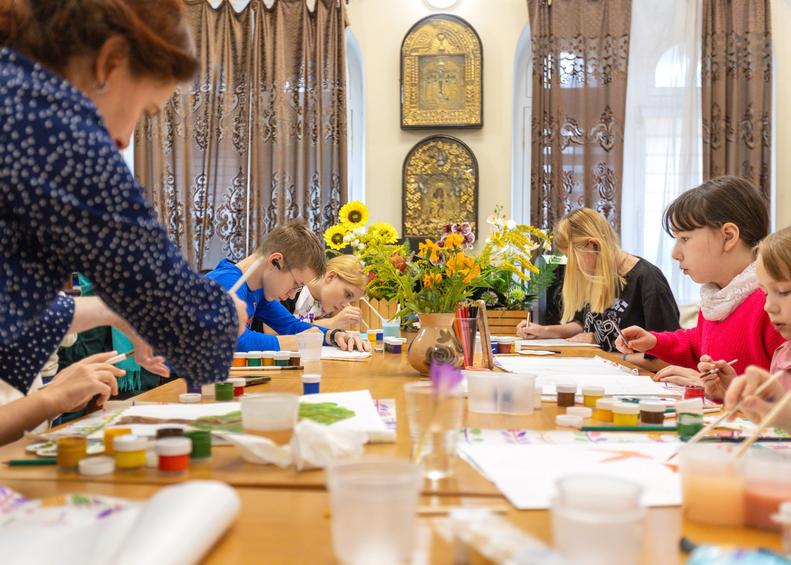 Рисование в Воскресной школе при Храме Живоначальной Троицы. Выпускные альбомы и школьный фотограф в Подольске, Троицке, Щербинке, Москве и Московской области