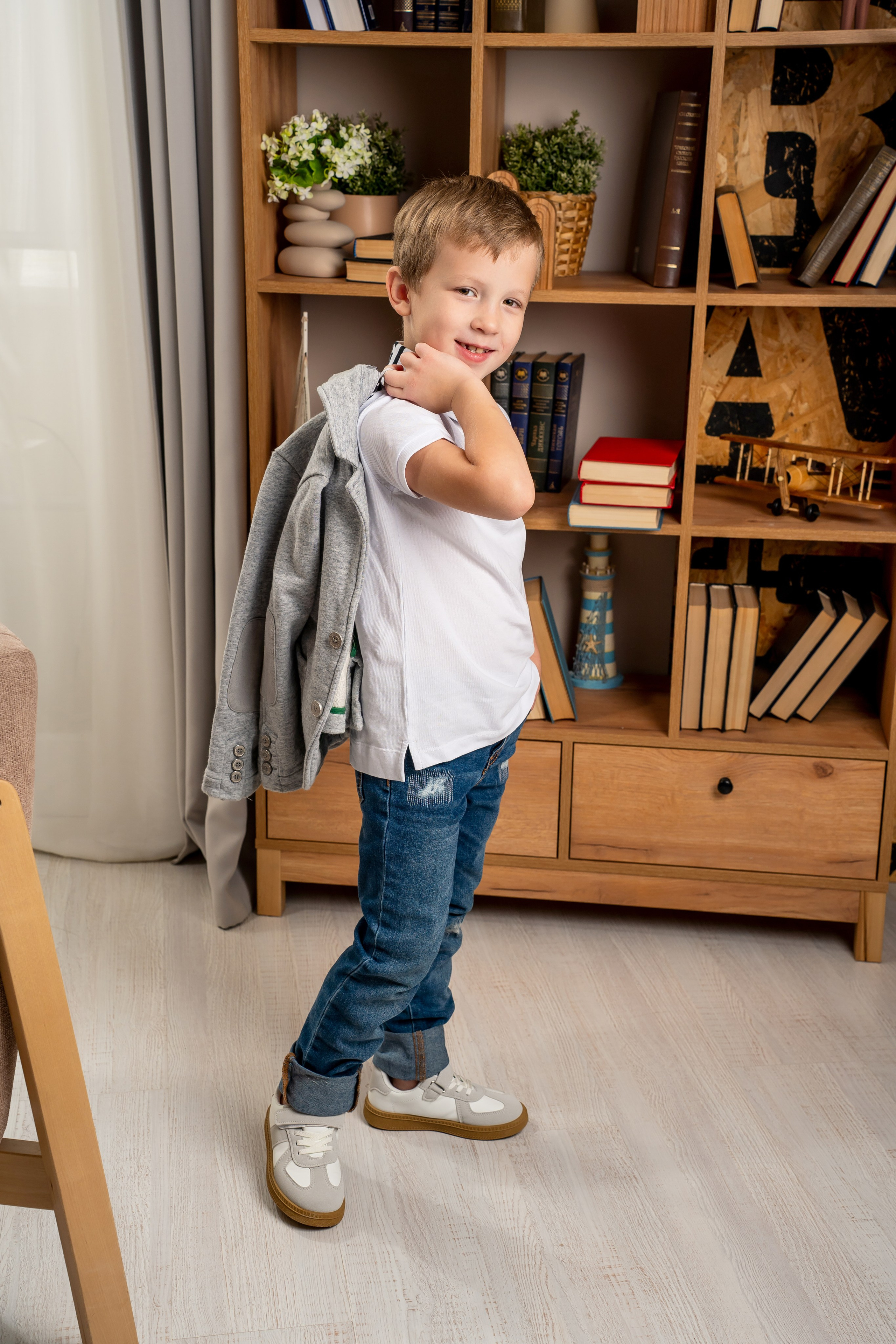 ДС — 5. Выпускные альбомы в городе Кирове. Фотограф Екатерина Невская