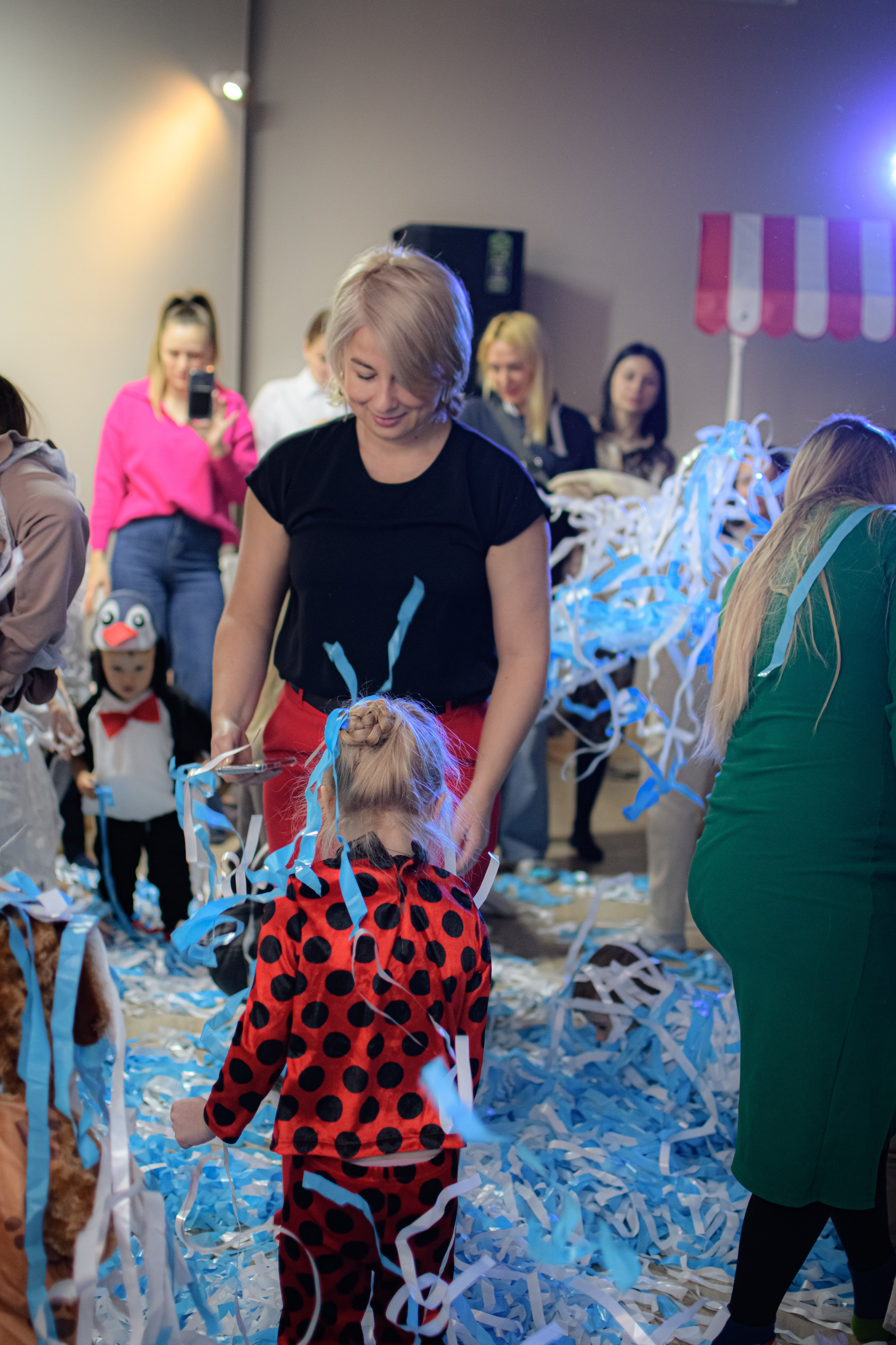 HAPPY NEW YEAR. Photokarish