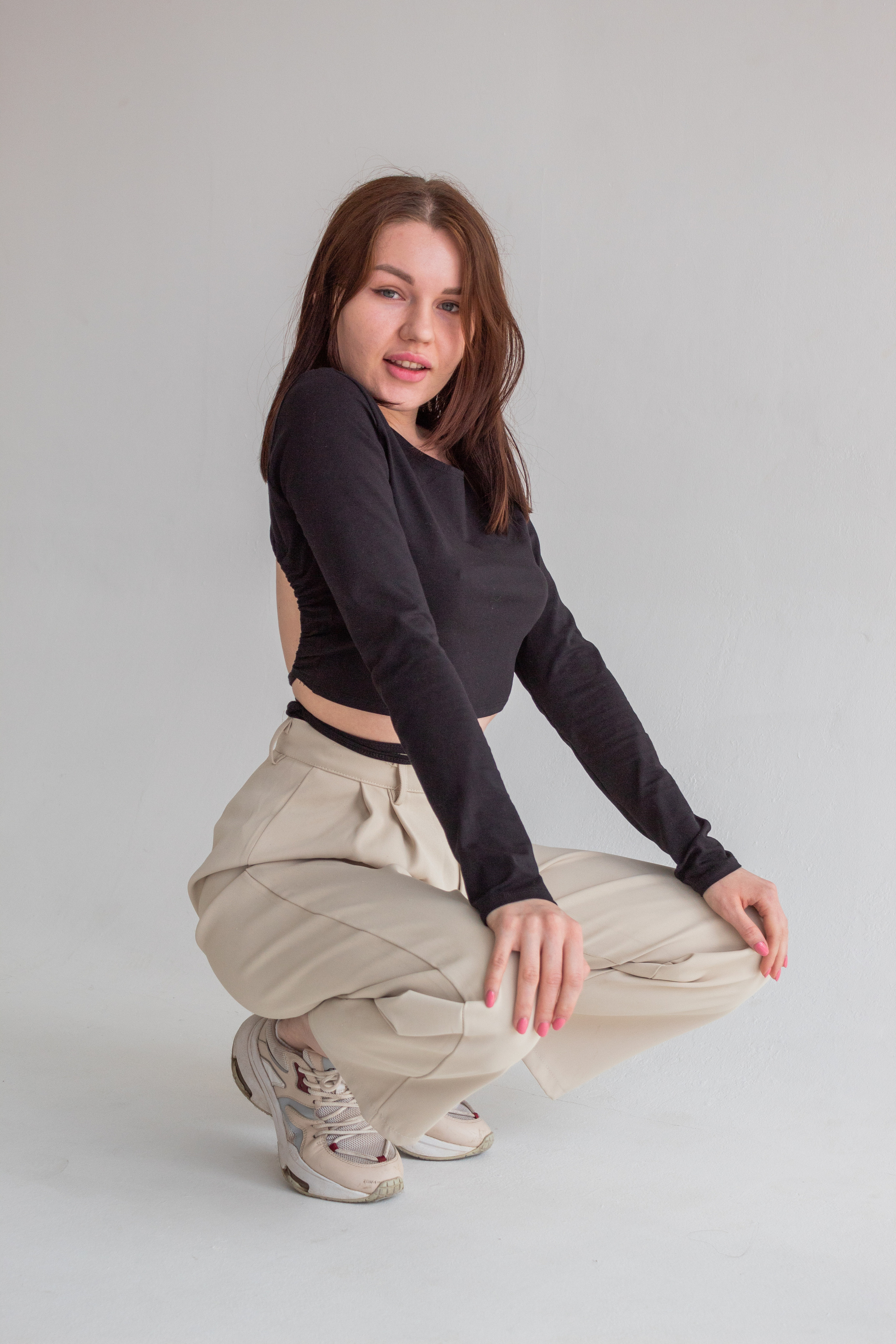 На циклораме. Фотограф Красноярск Капранова Софья