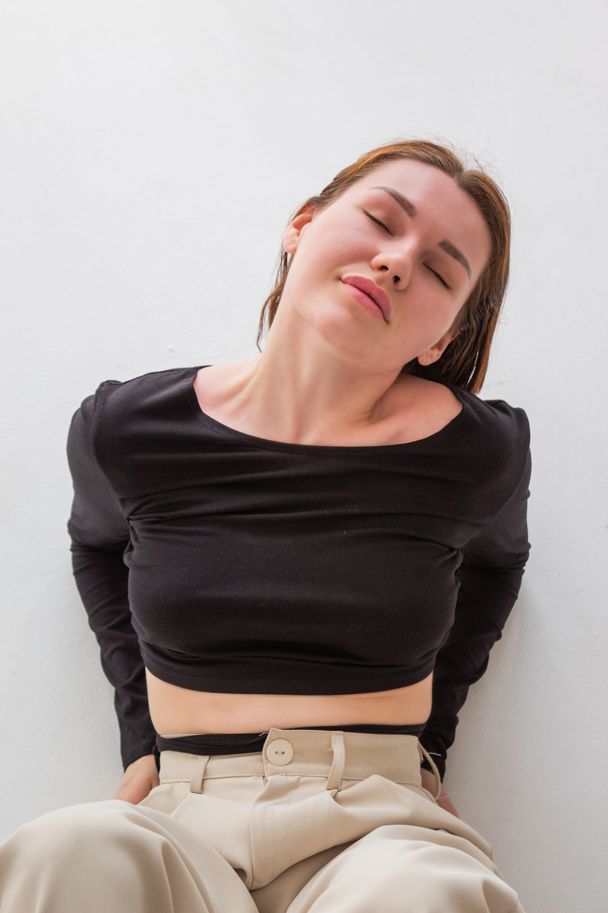 На циклораме. Фотограф Красноярск Капранова Софья