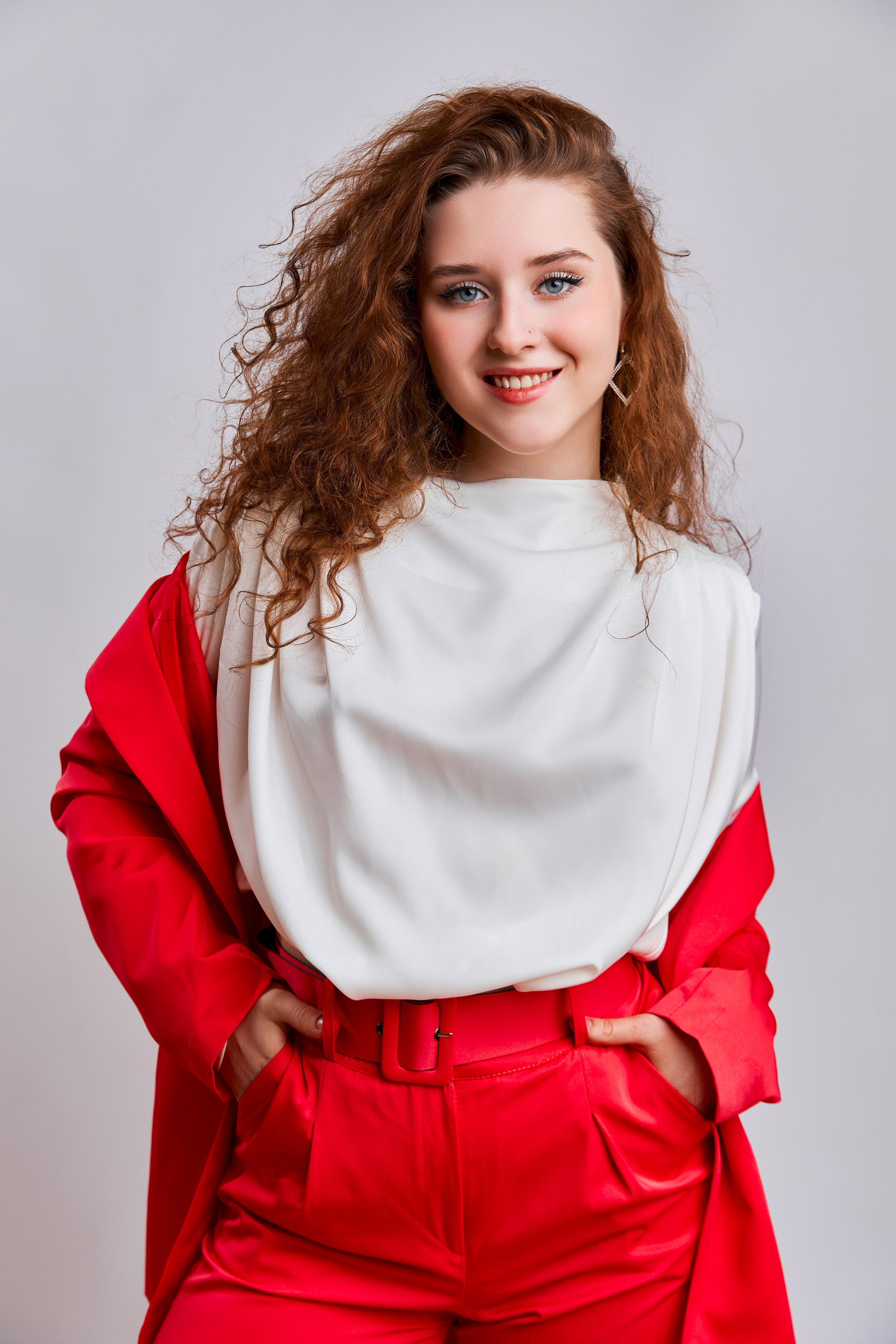 9 — 11 классы. Выпускные альбомы в Рыбинске и Ярославле