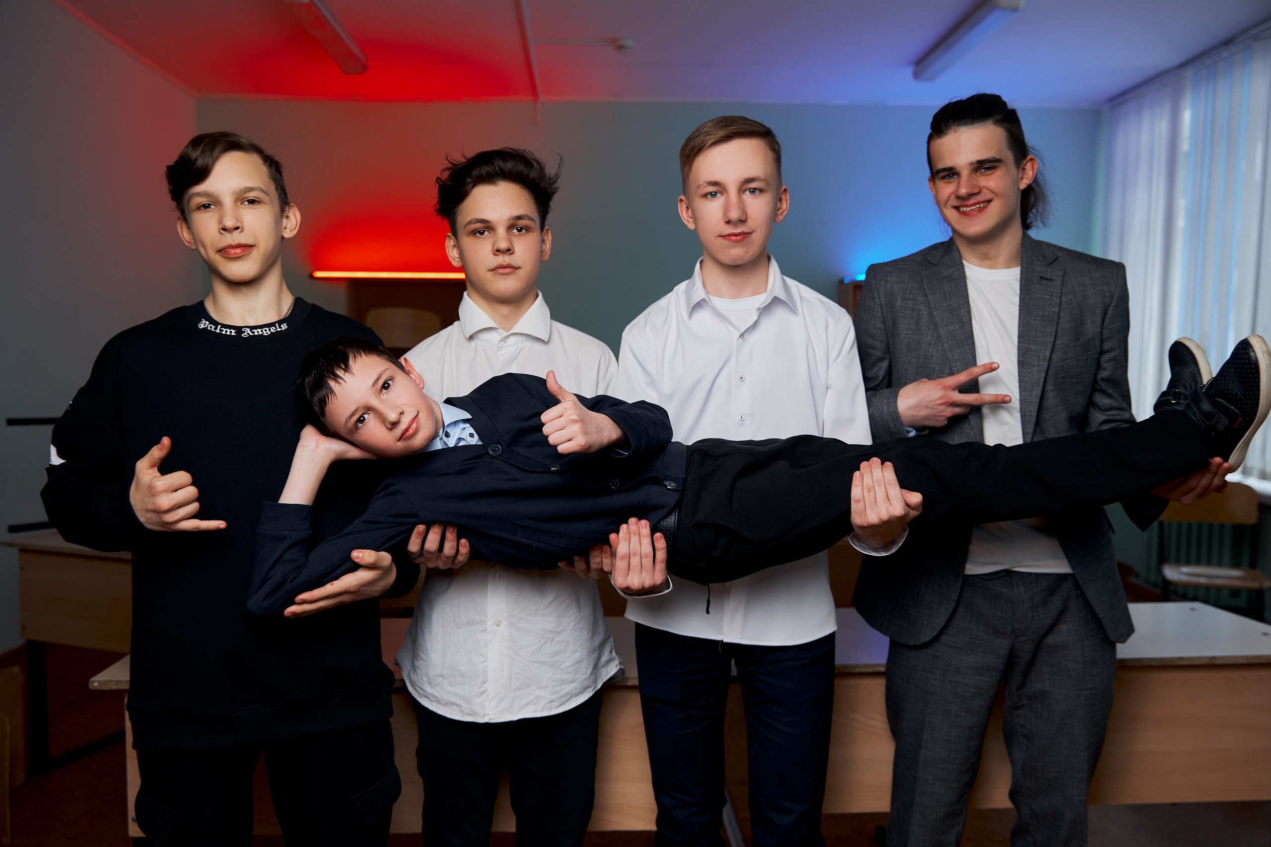 9 — 11 классы. Выпускные альбомы в Рыбинске и Ярославле