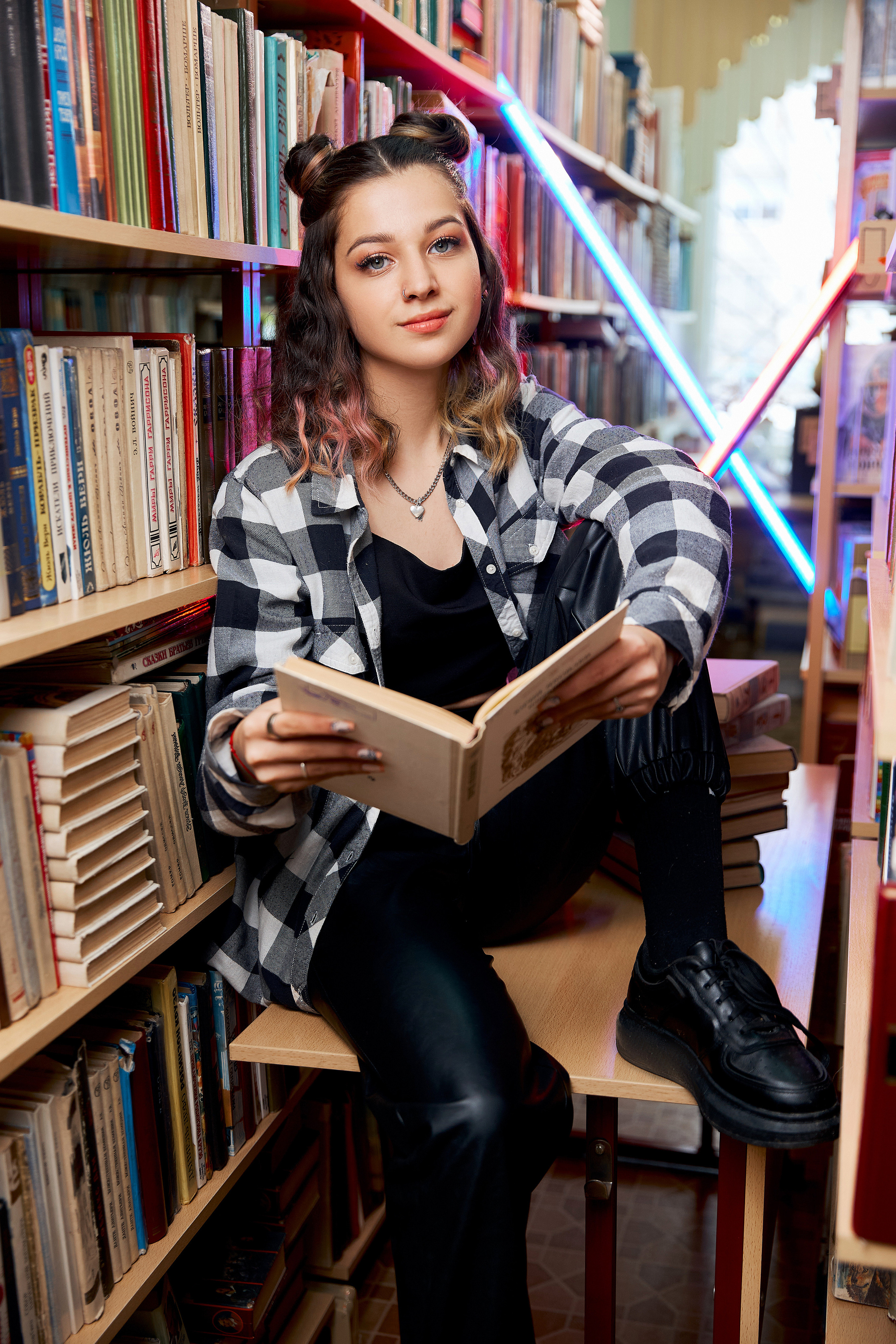 9 — 11 классы. Выпускные альбомы в Рыбинске и Ярославле