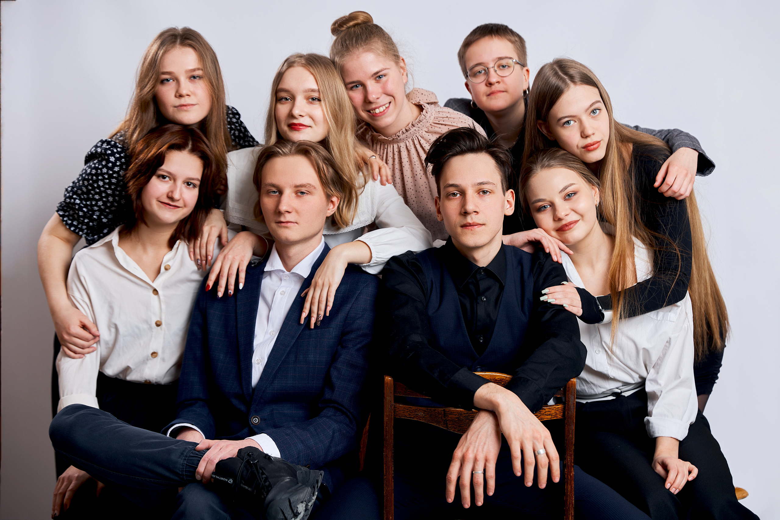 9 — 11 классы. Выпускные альбомы в Рыбинске и Ярославле